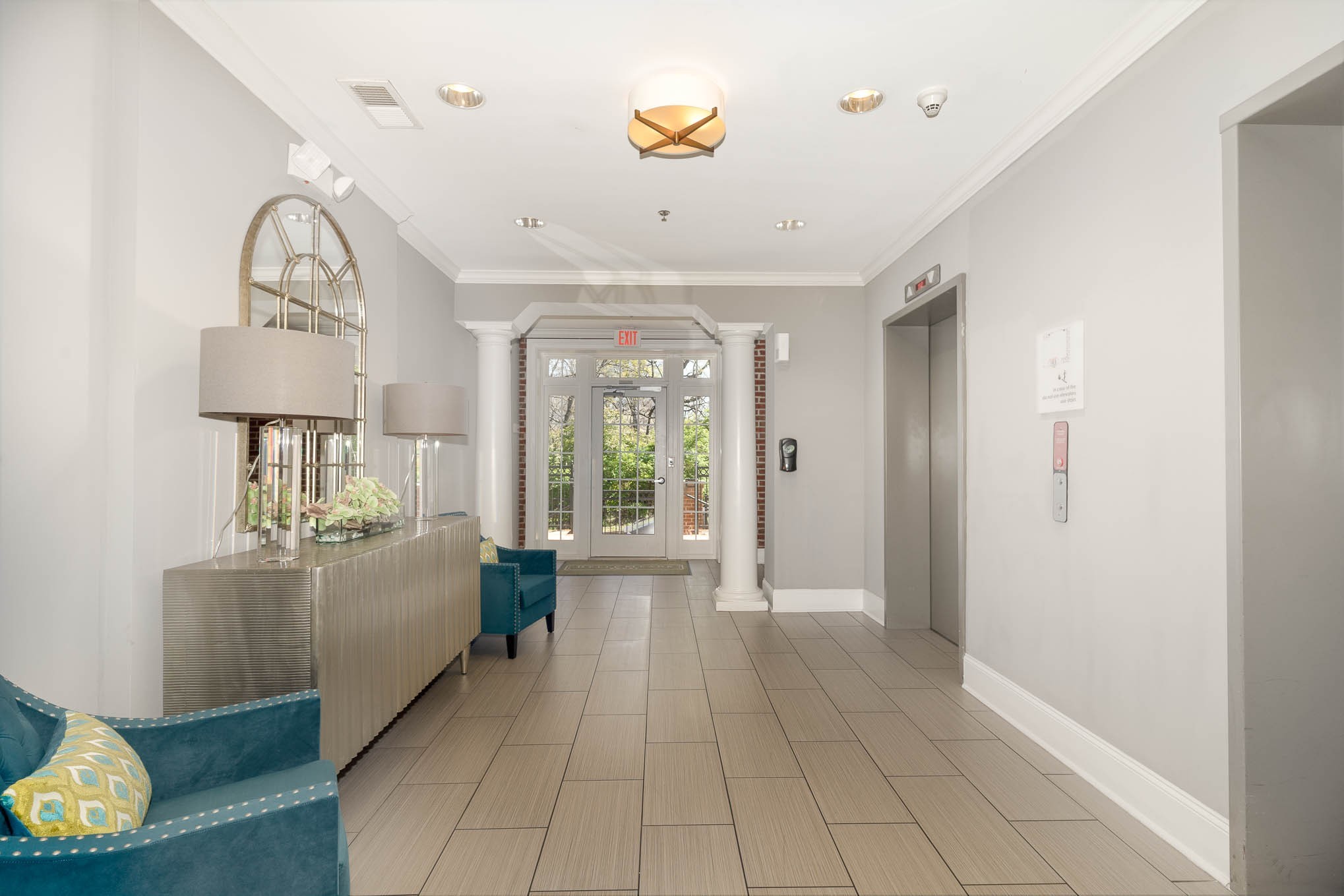 4120 Ridgefield Dr Unit: 500