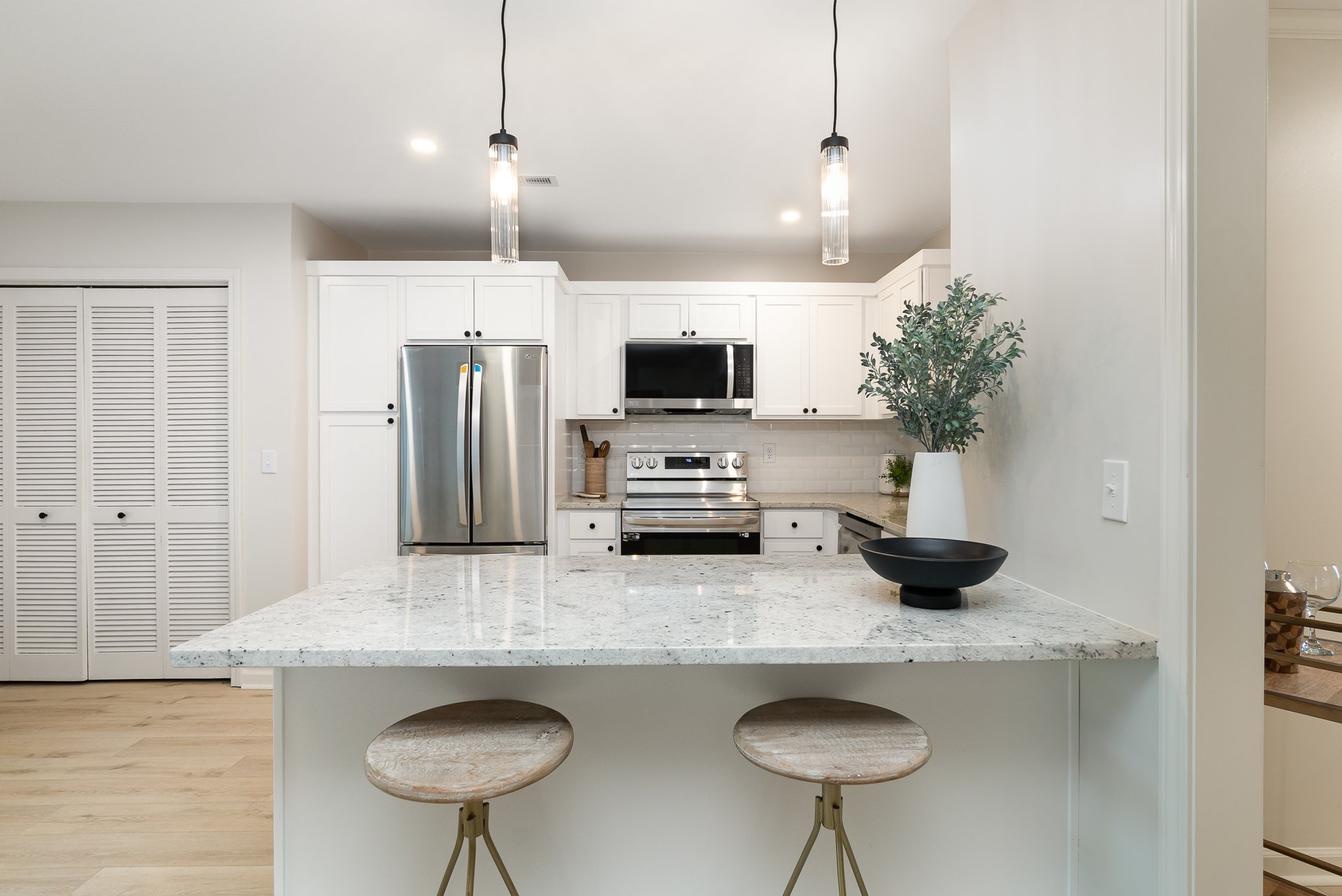 8300 Sawyer Brown Rd Unit: R301