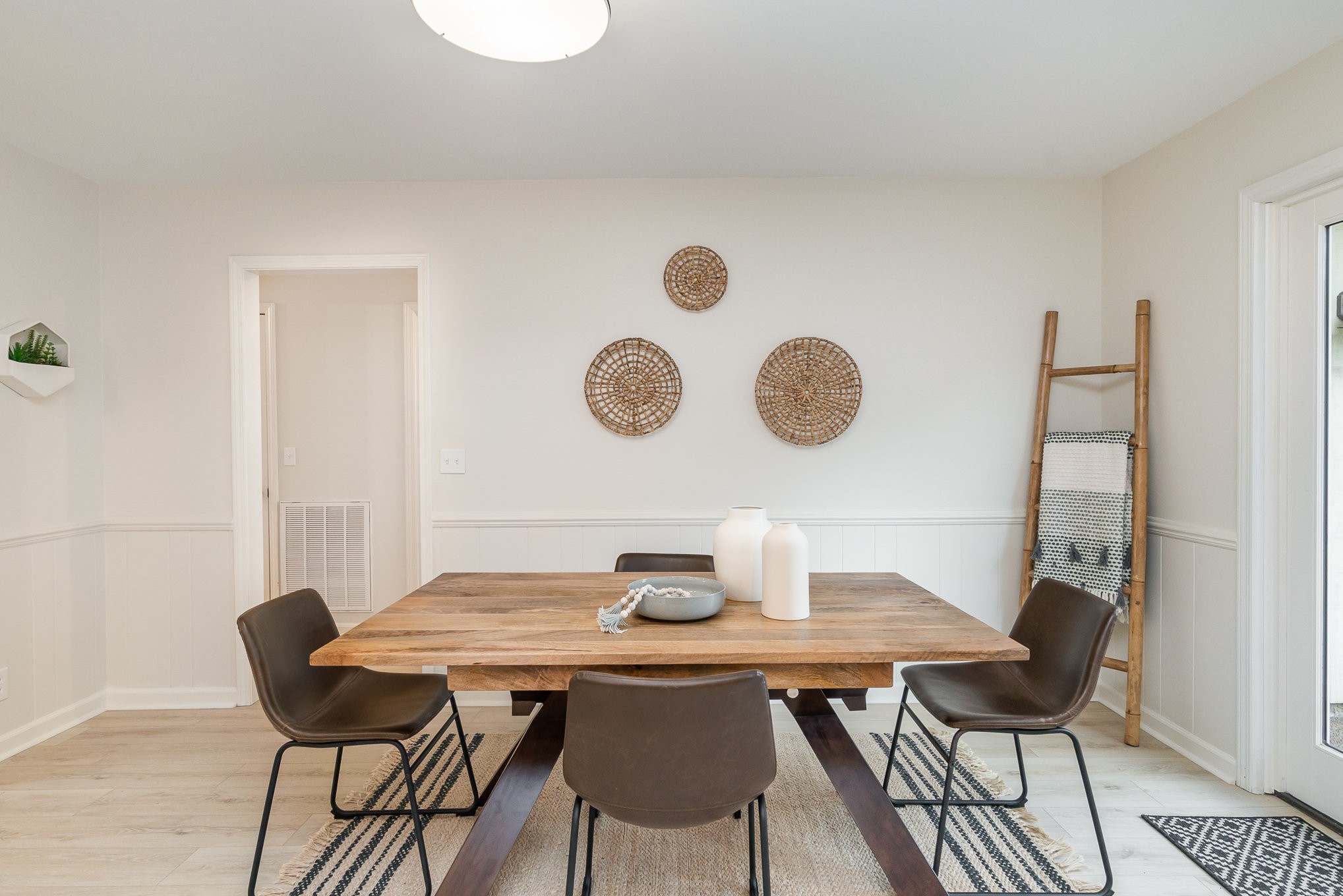 8300 Sawyer Brown Rd Unit: R301