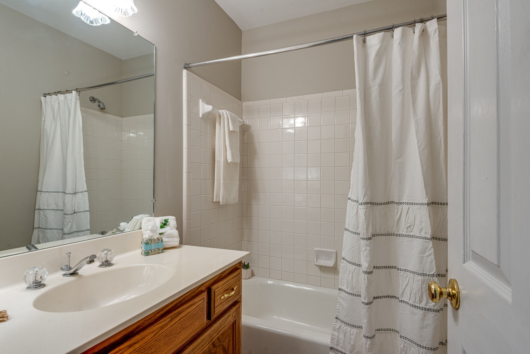 8942 Sawyer Brown Rd