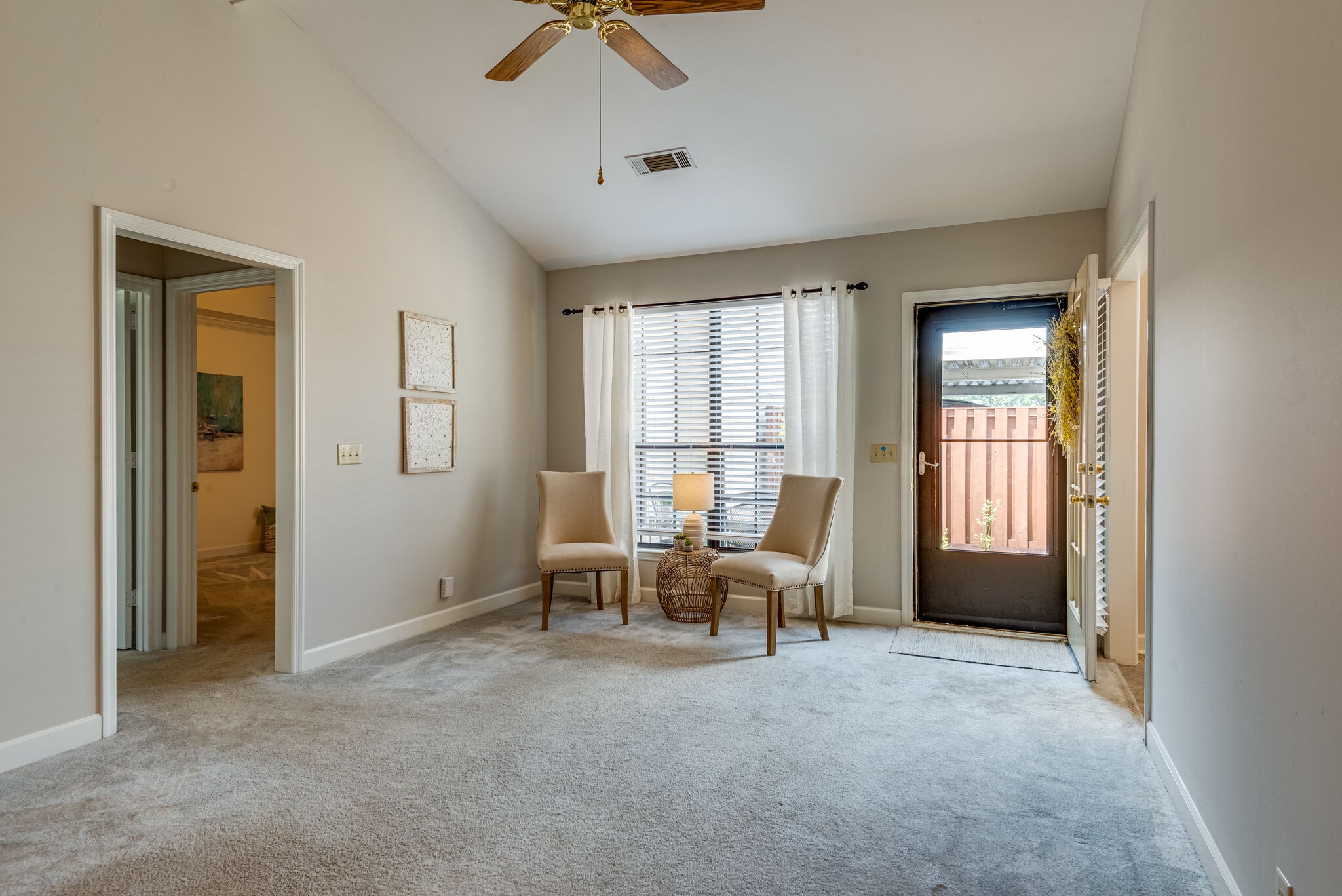 8942 Sawyer Brown Rd