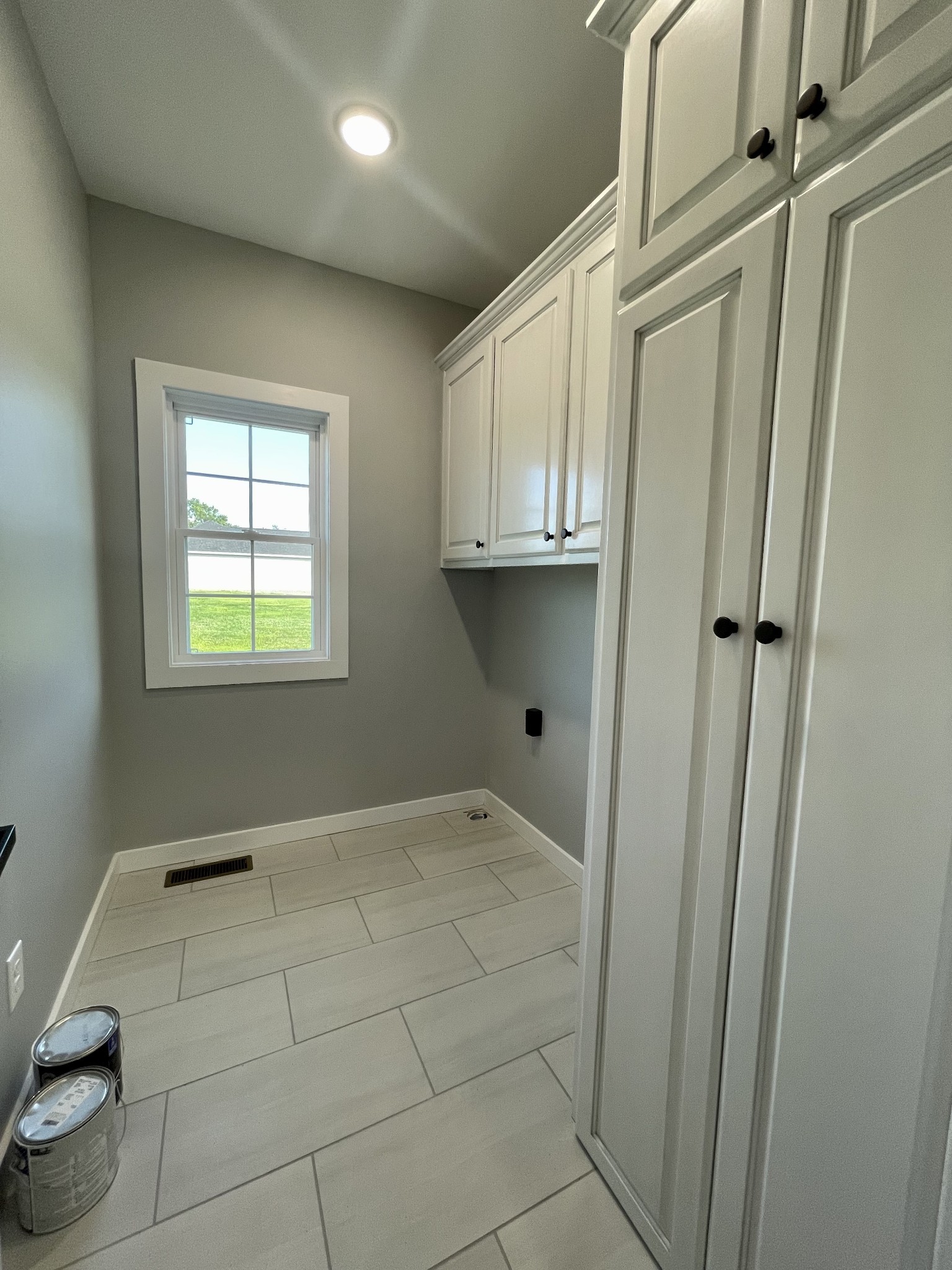 1456 Fall River Road