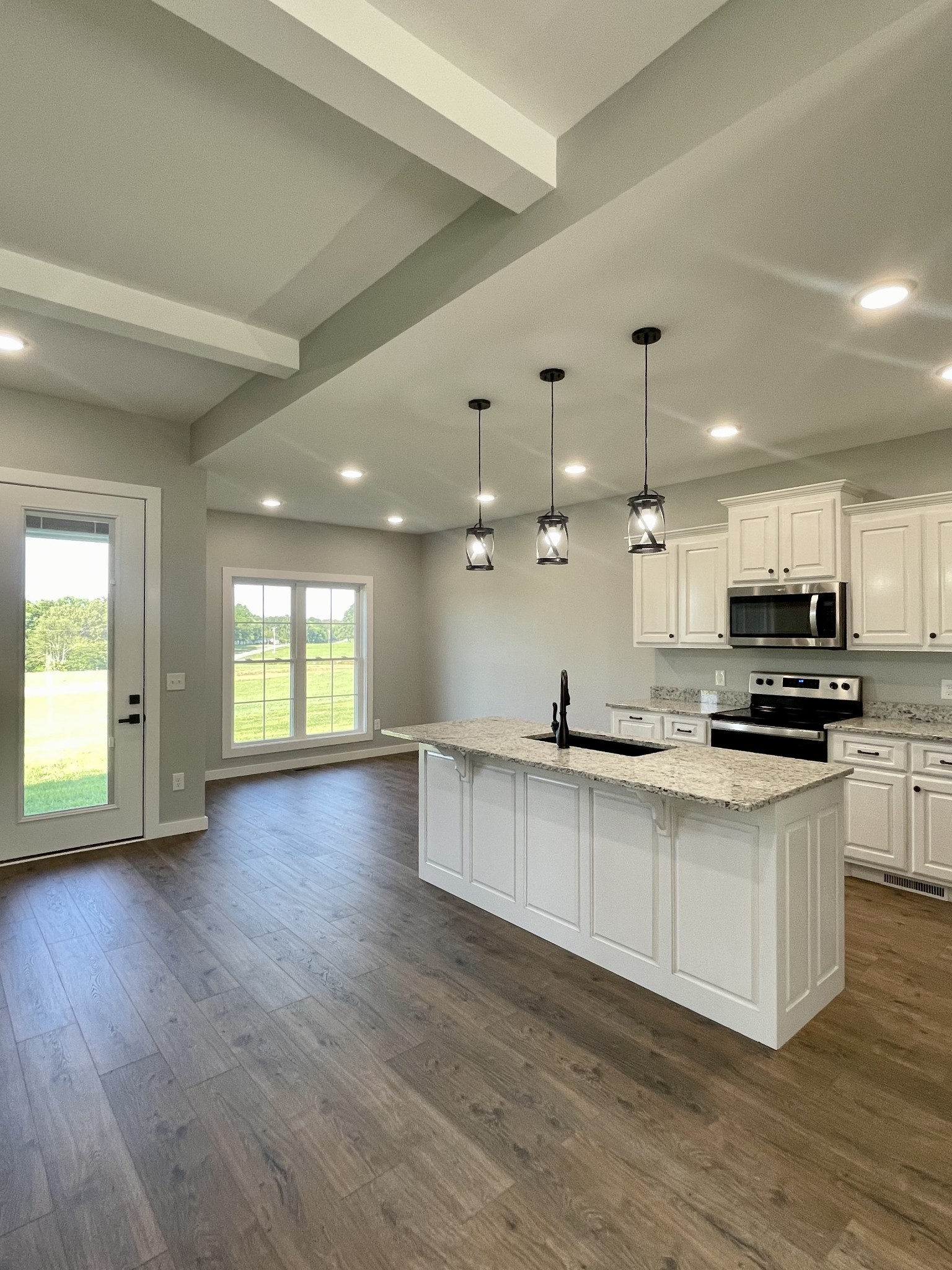 1456 Fall River Road