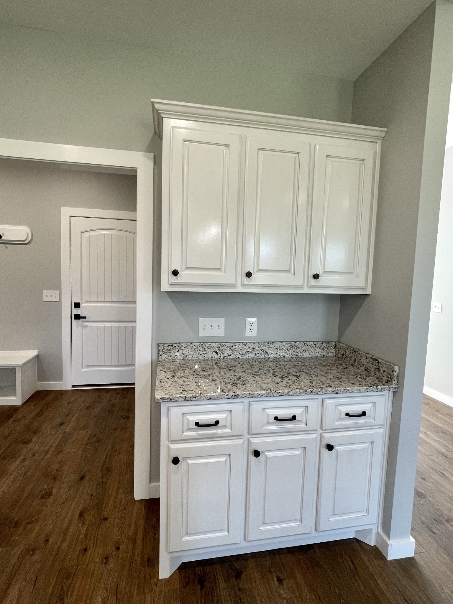 1456 Fall River Road