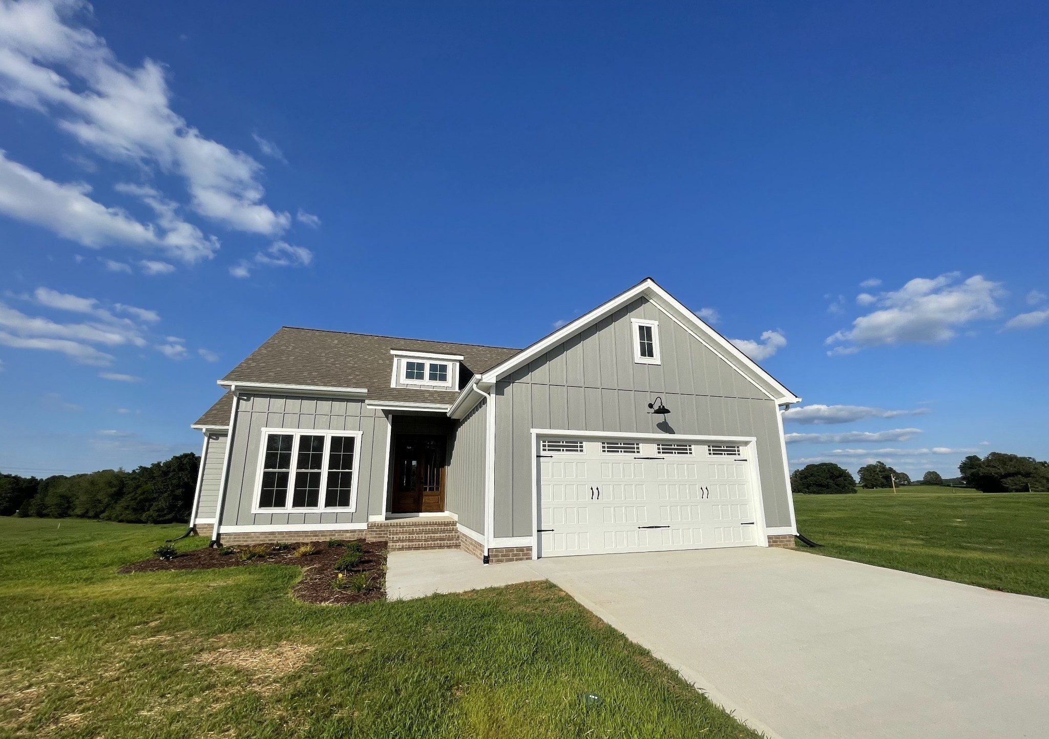 1456 Fall River Road