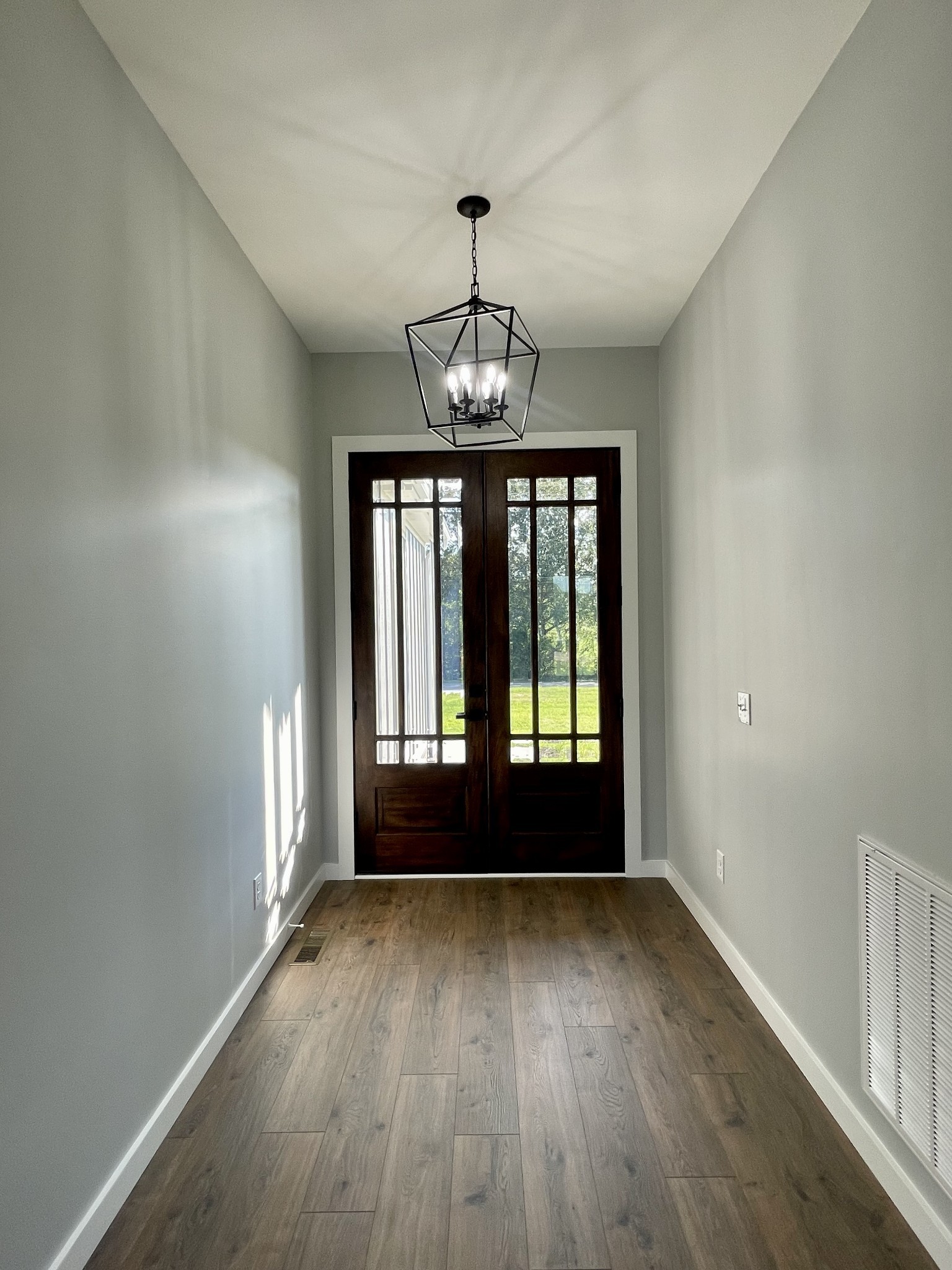 1456 Fall River Road