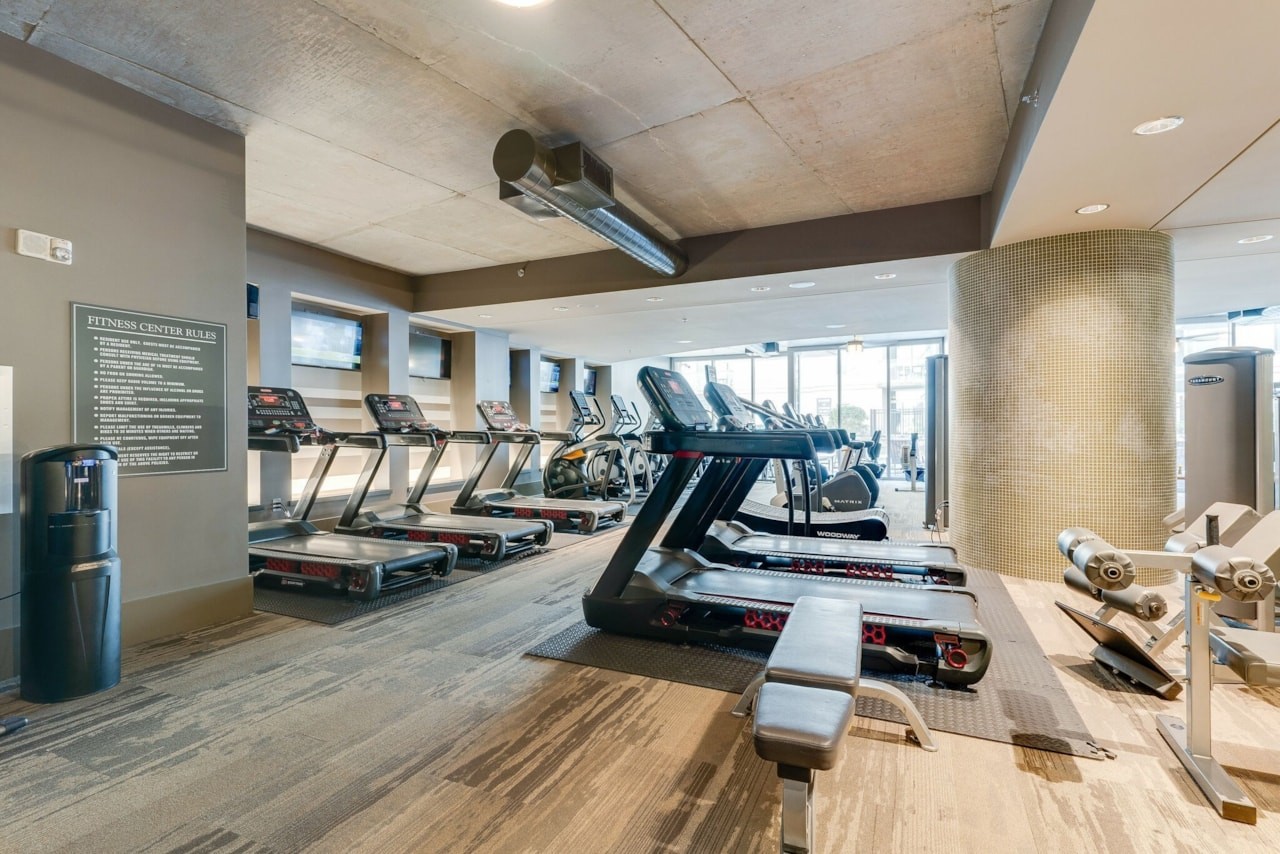 600 12th Ave, S Unit: 422