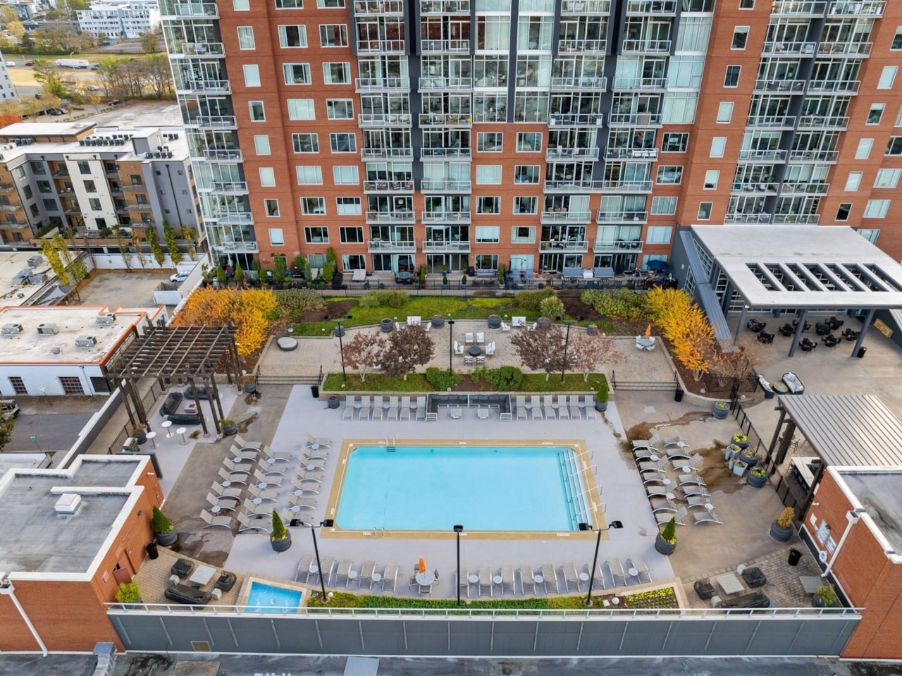 600 12th Ave, S Unit: 422