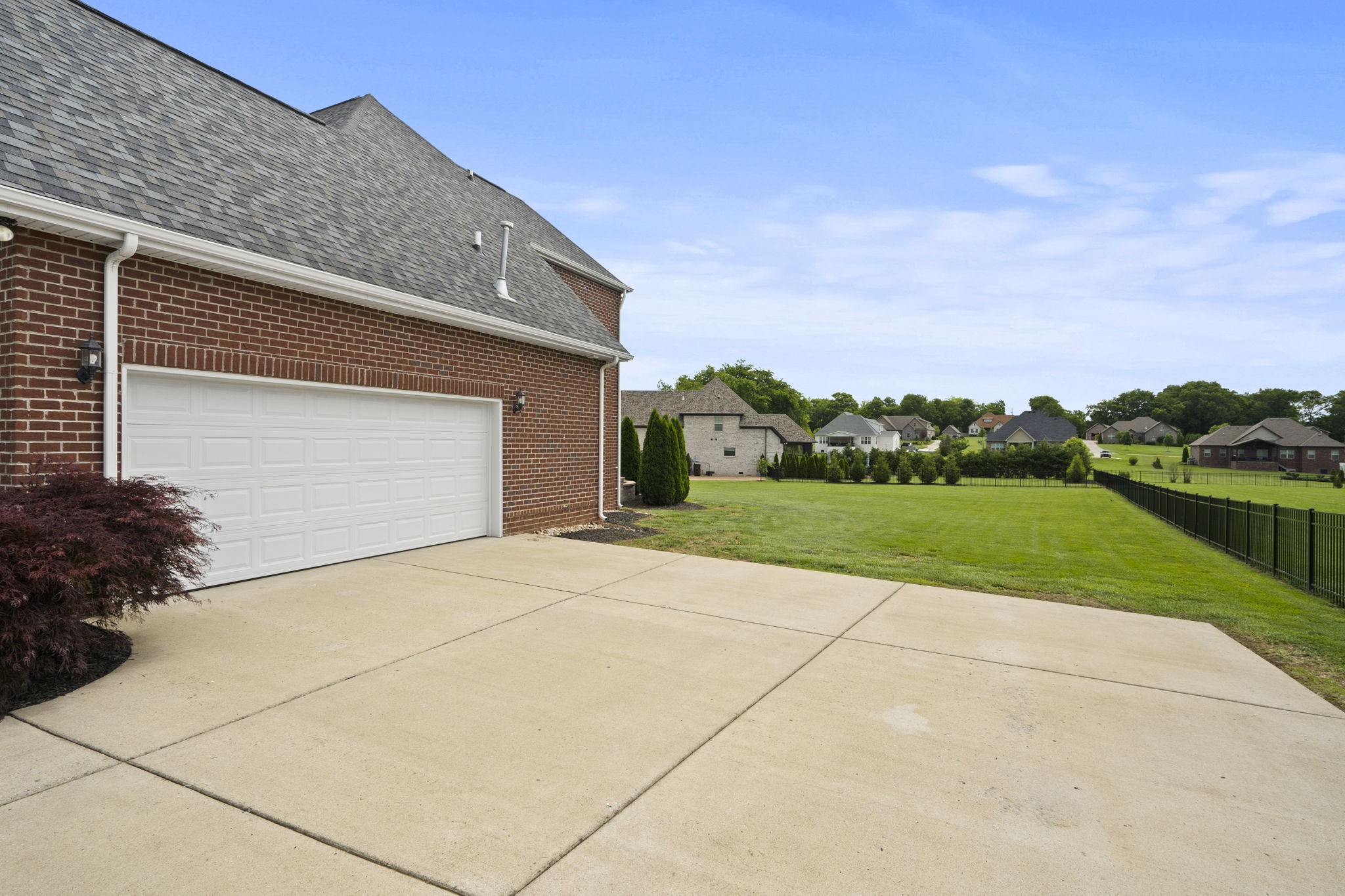 1001 Double Tree Ln
