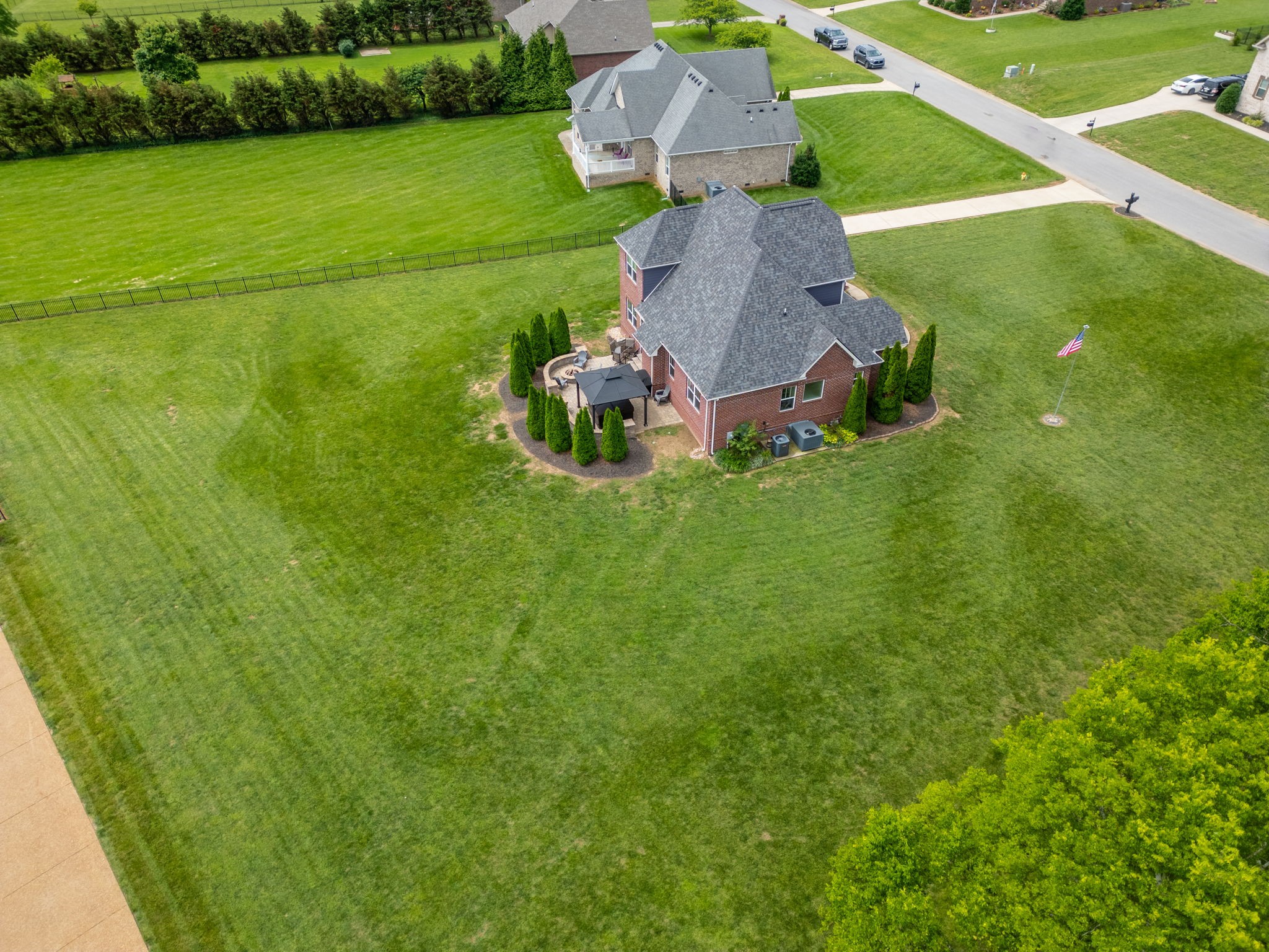 1001 Double Tree Ln