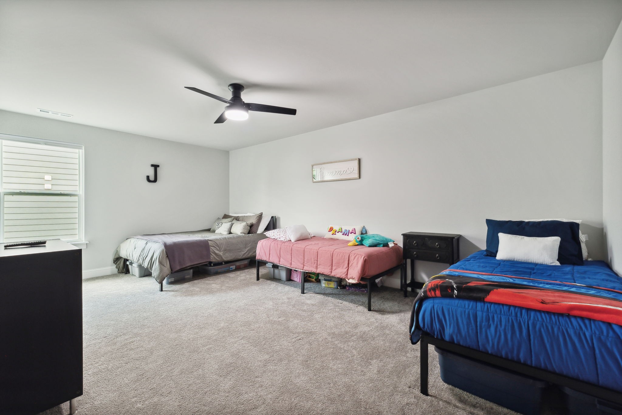 6500 Desmond Ave