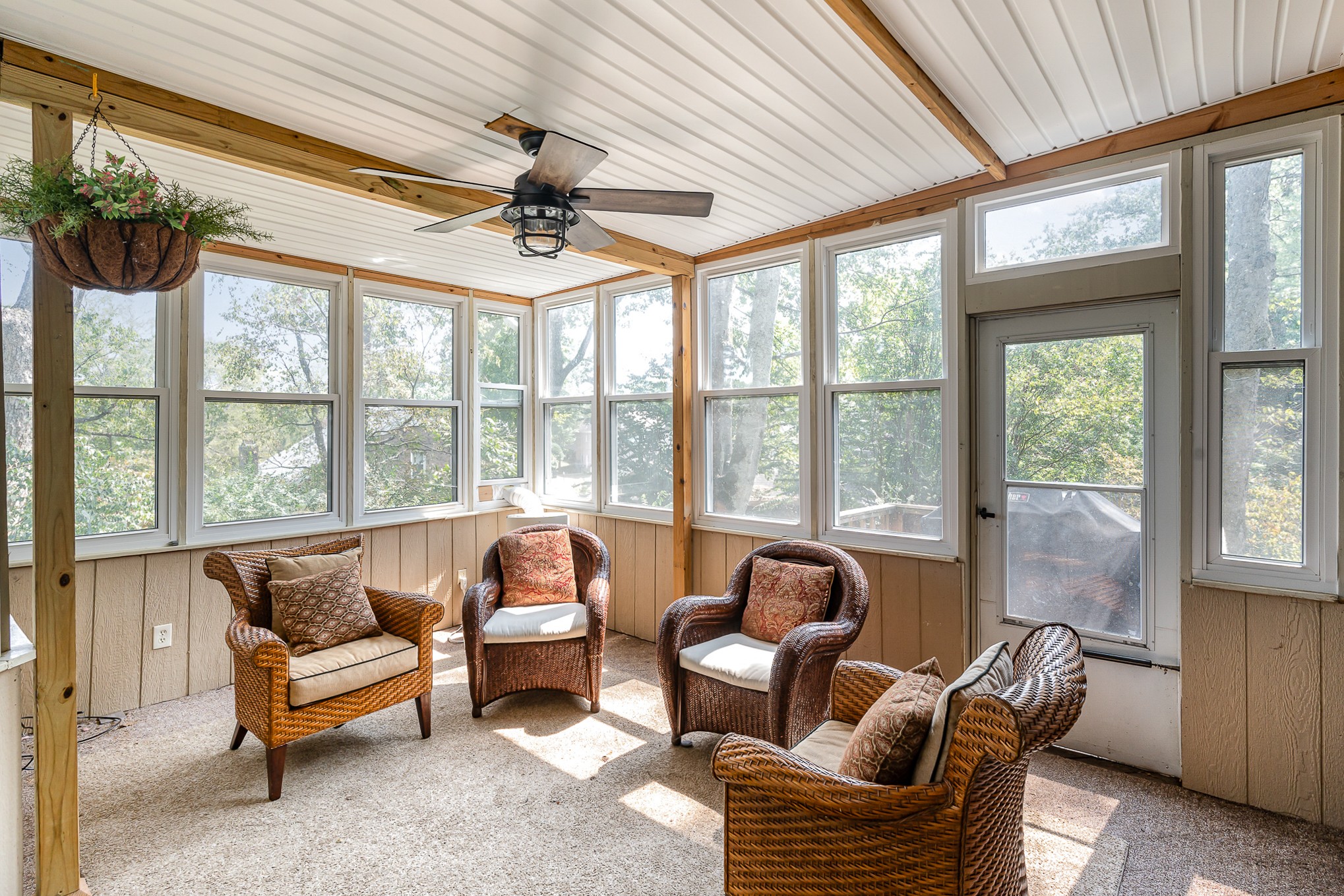 212 Northridge Cir