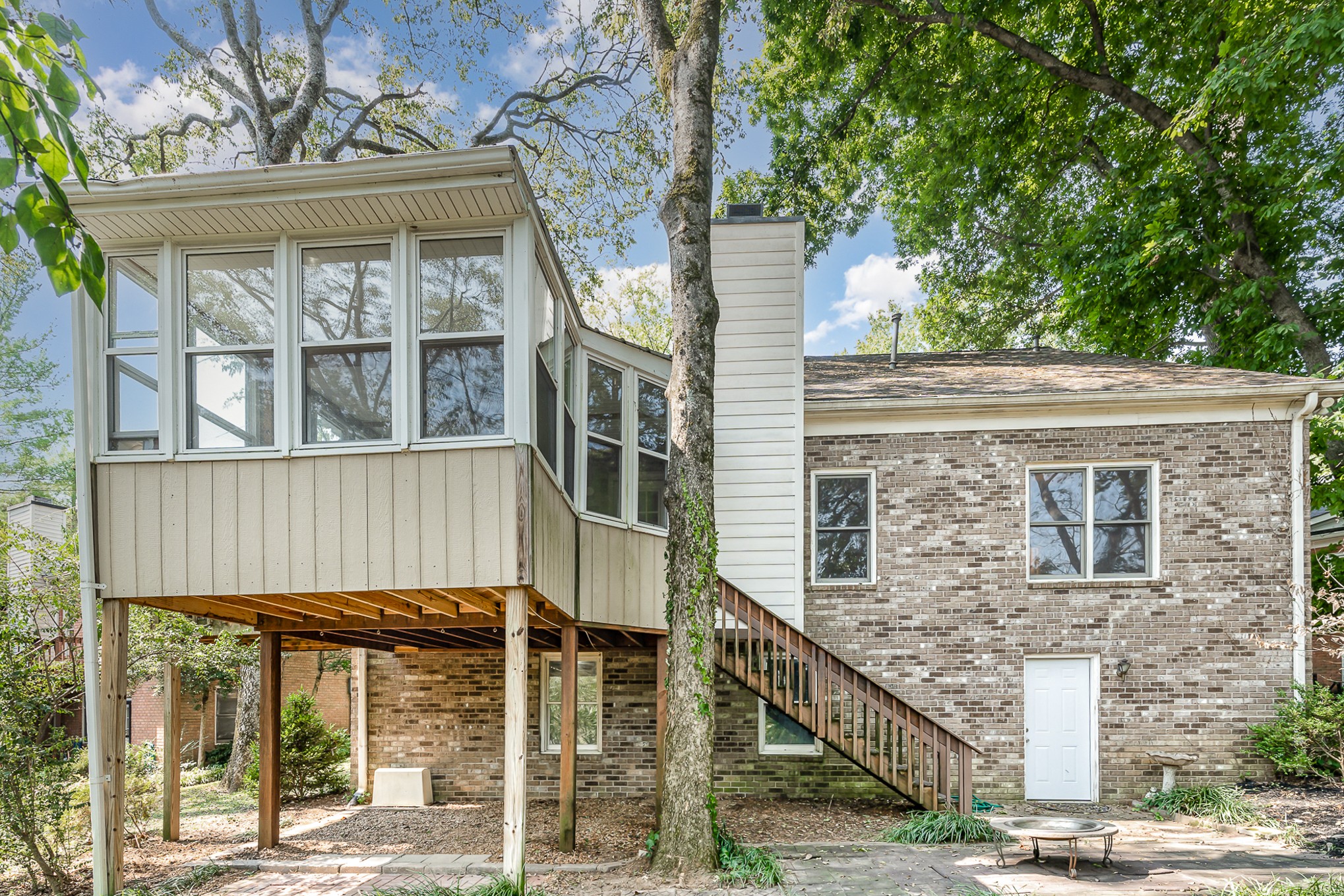 212 Northridge Cir