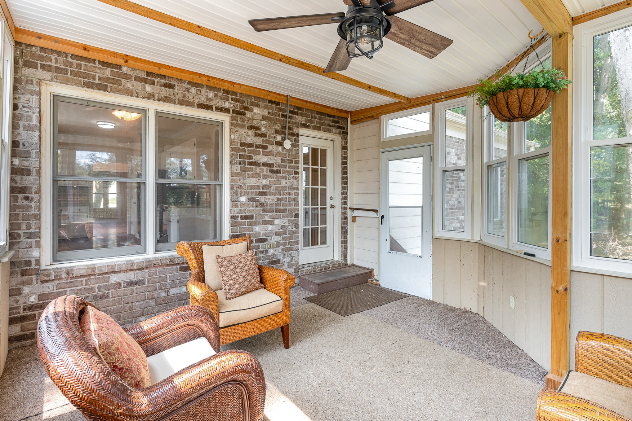 212 Northridge Cir