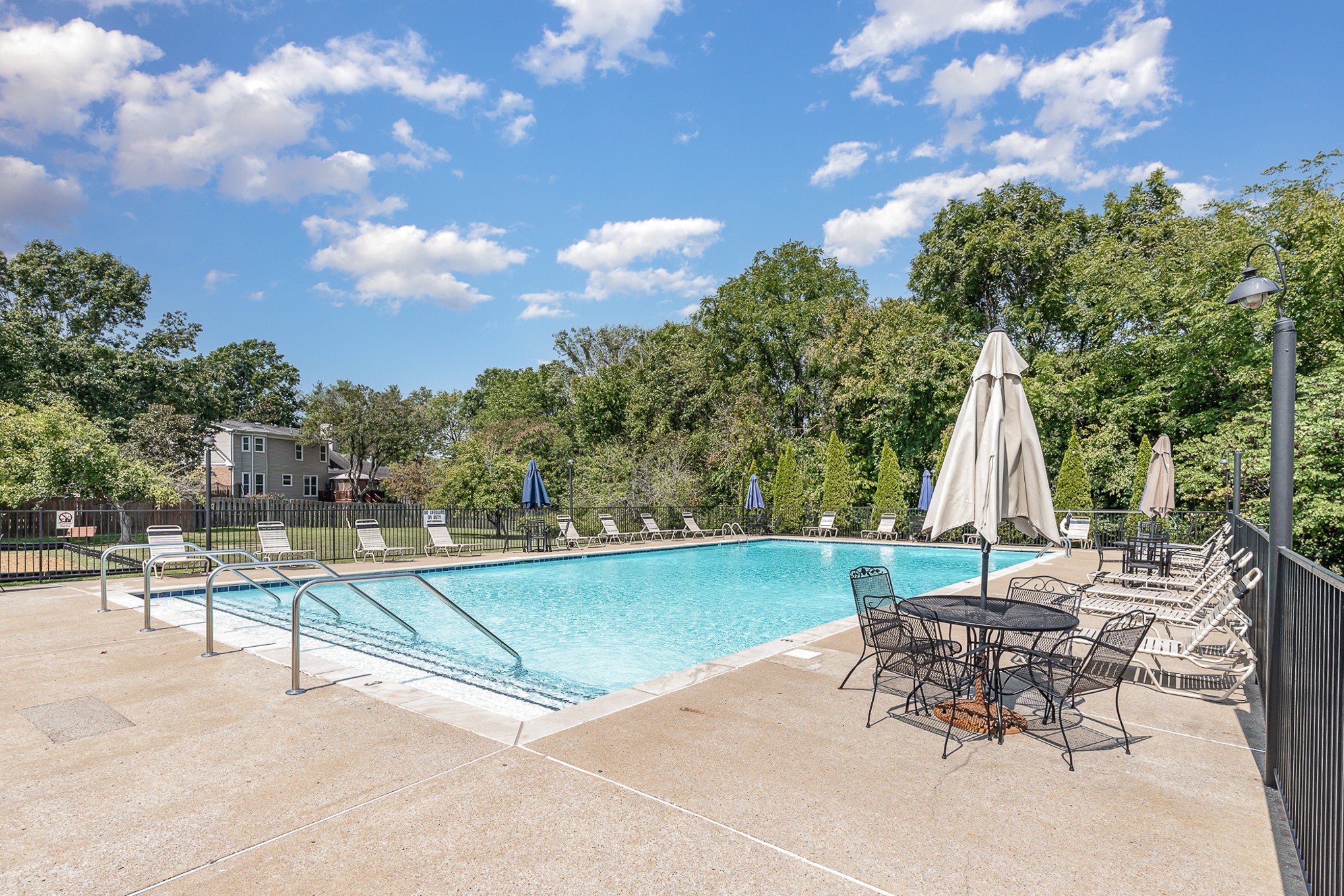 212 Northridge Cir