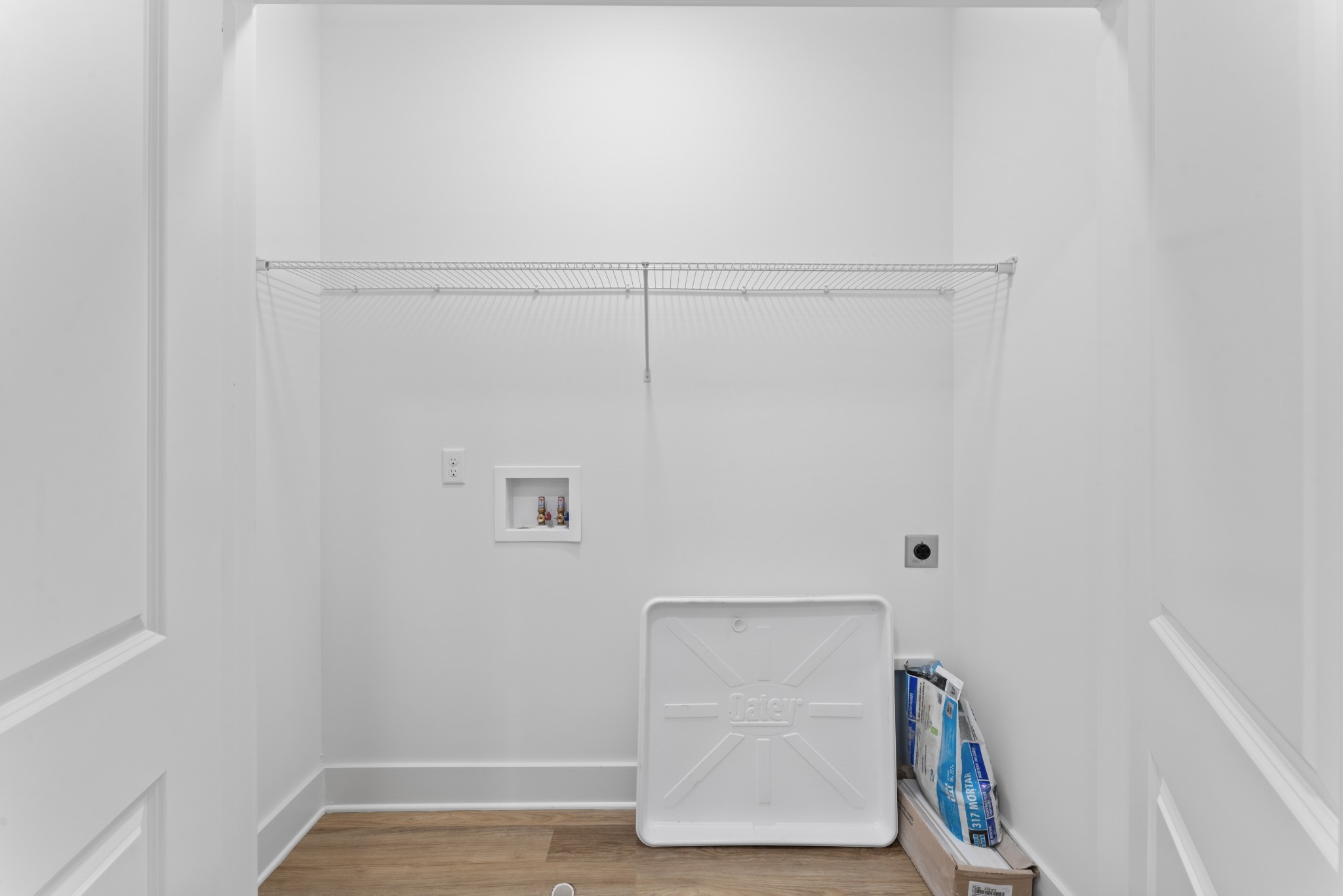 700 N Dupont Ave #402
