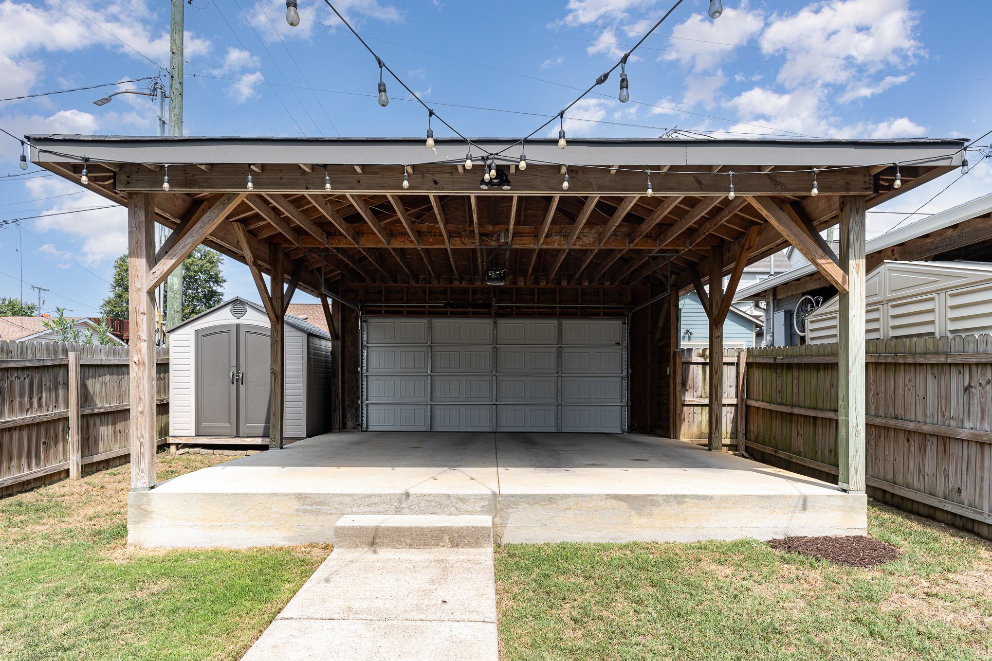 5214 Illinois Ave