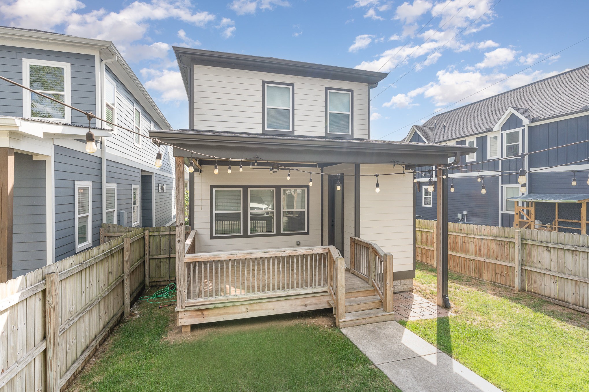 5214 Illinois Ave