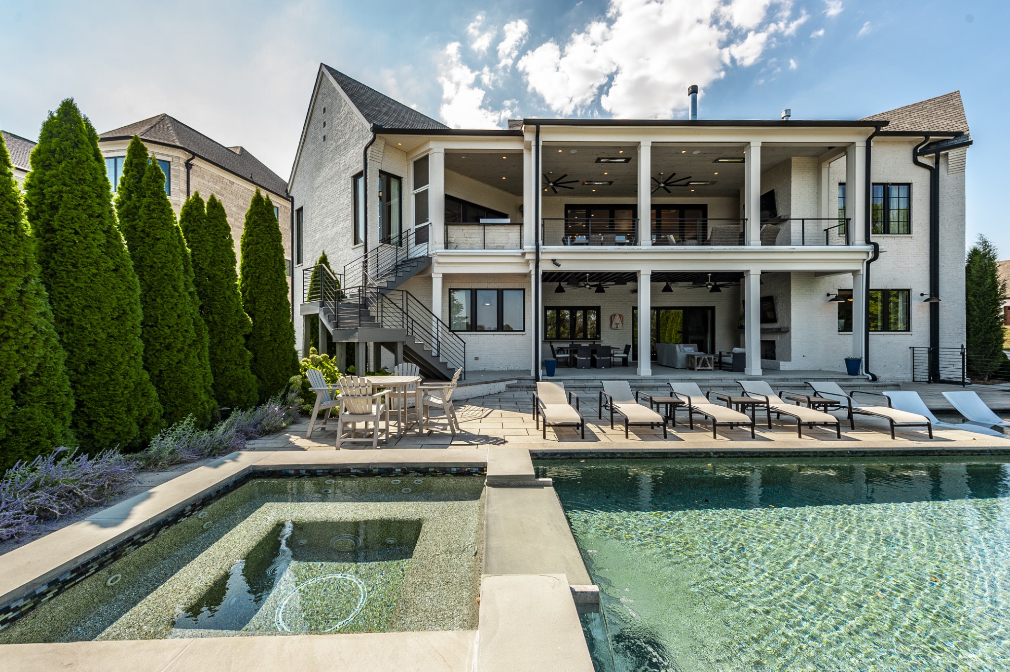 1541 Boardwalk Pl