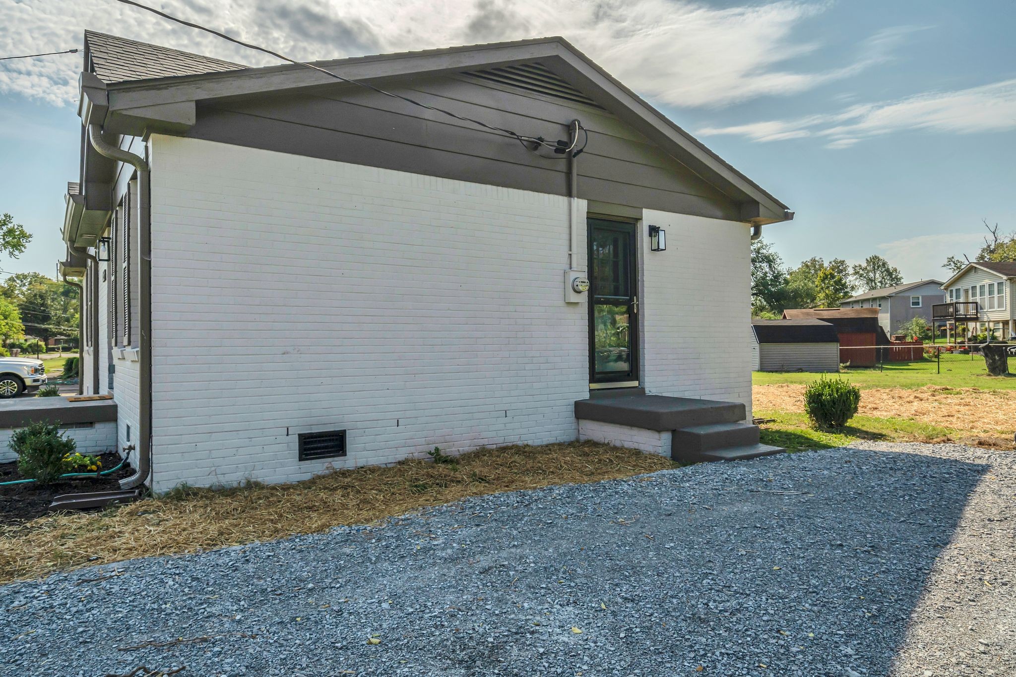 4125 Ames Dr