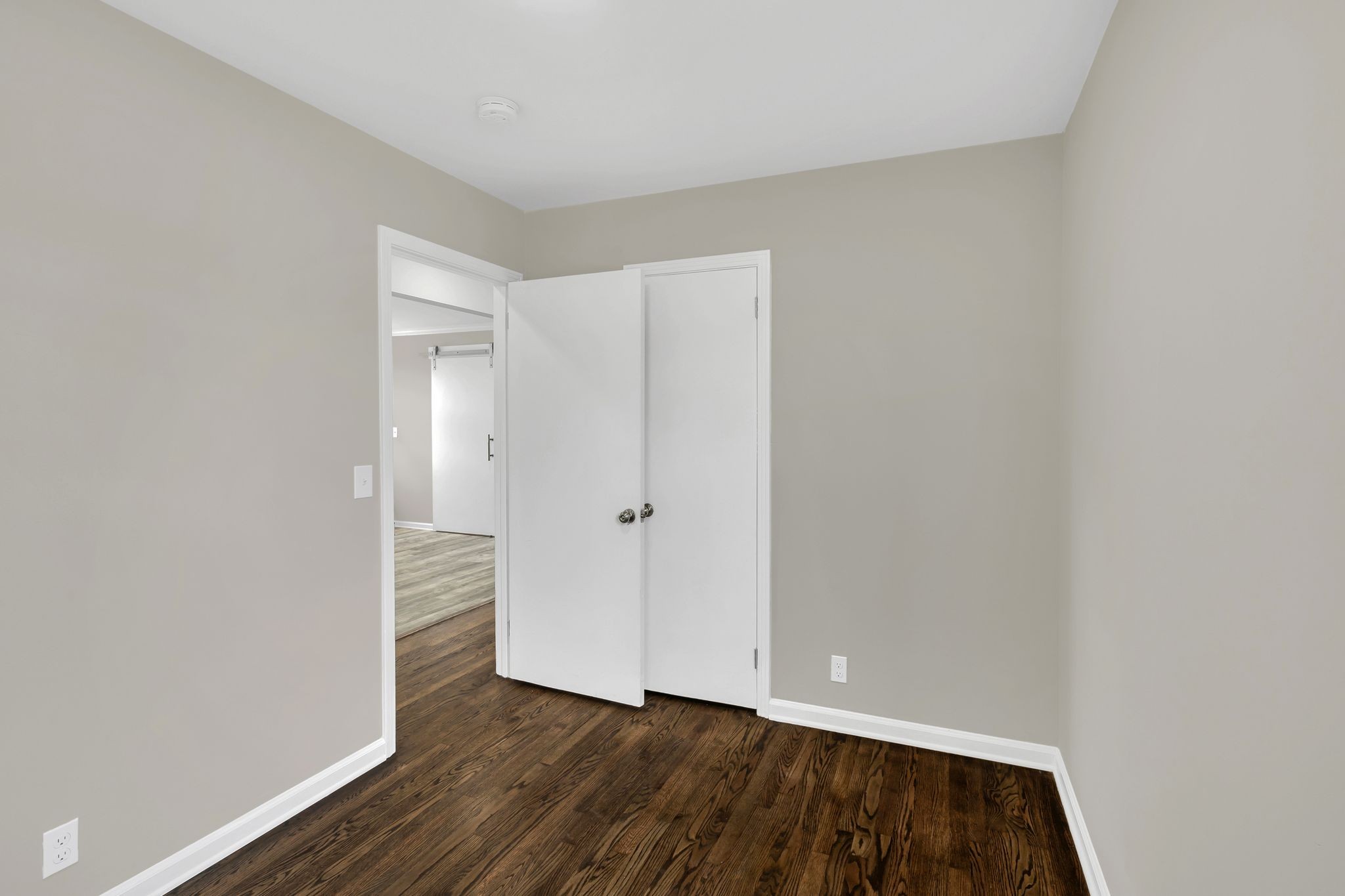 4125 Ames Dr