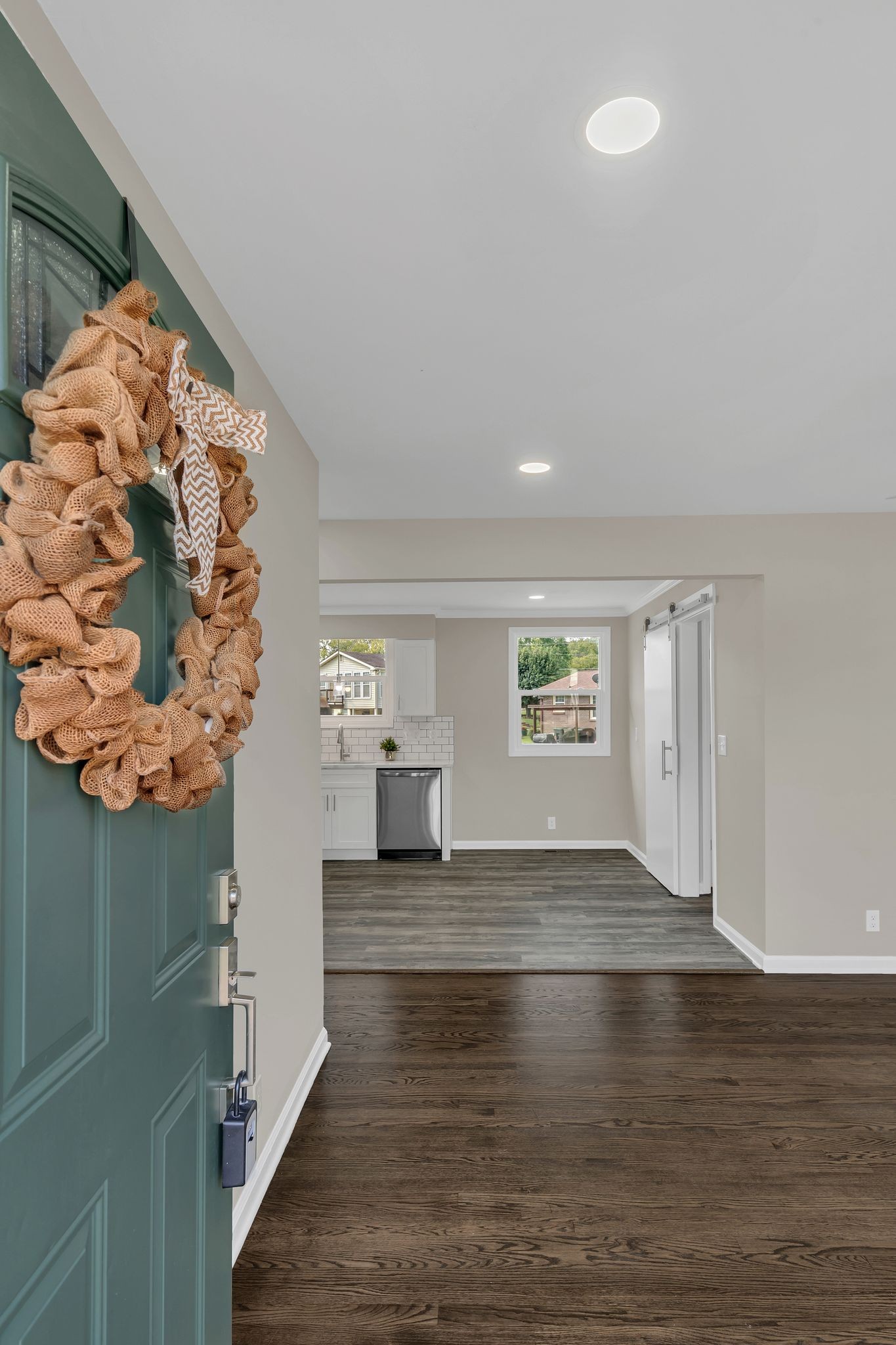 4125 Ames Dr