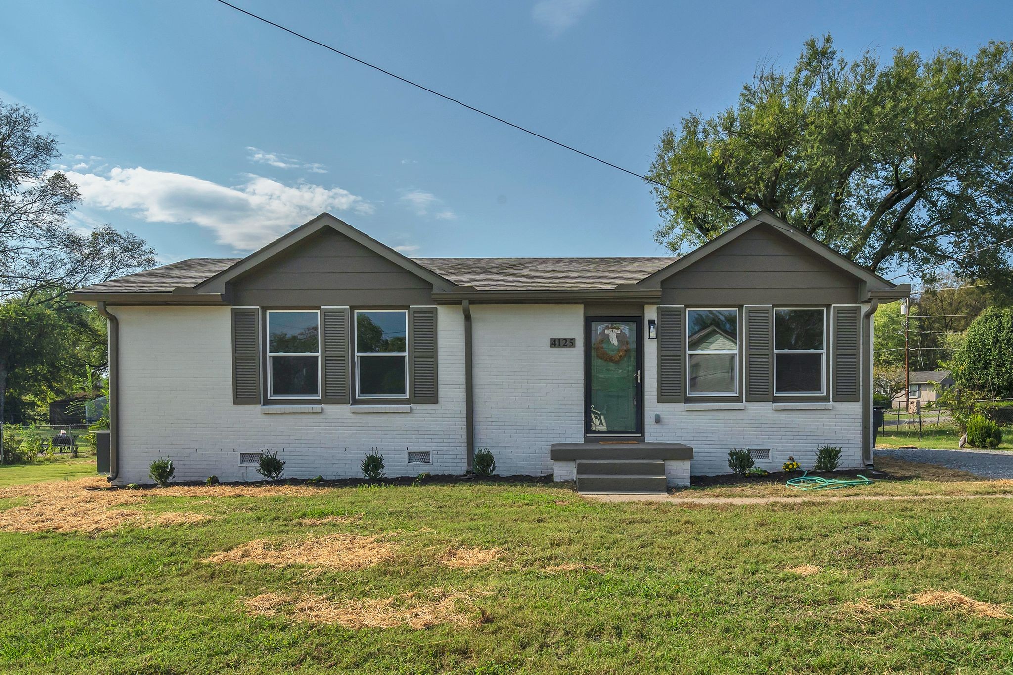 4125 Ames Dr