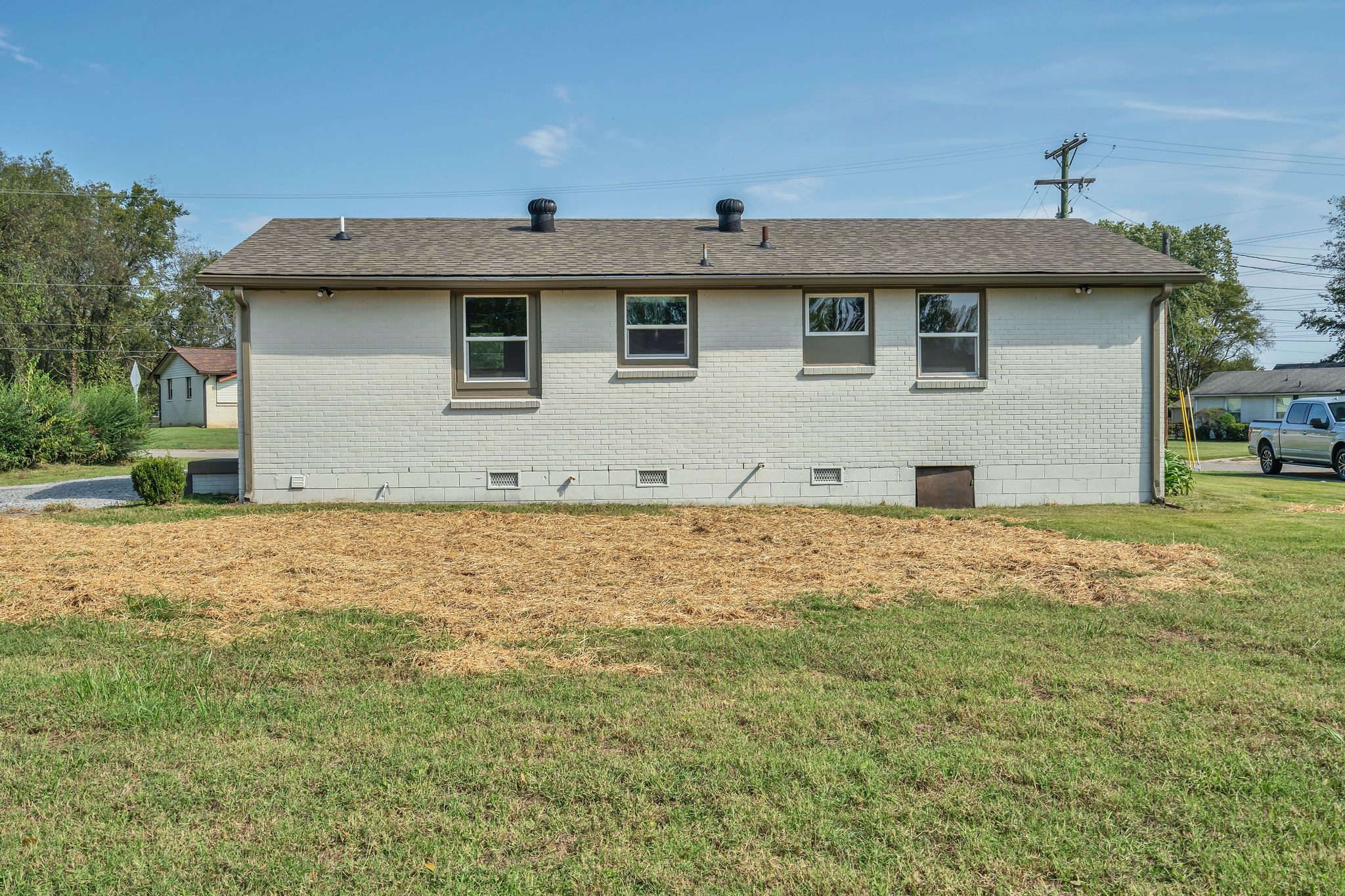 4125 Ames Dr