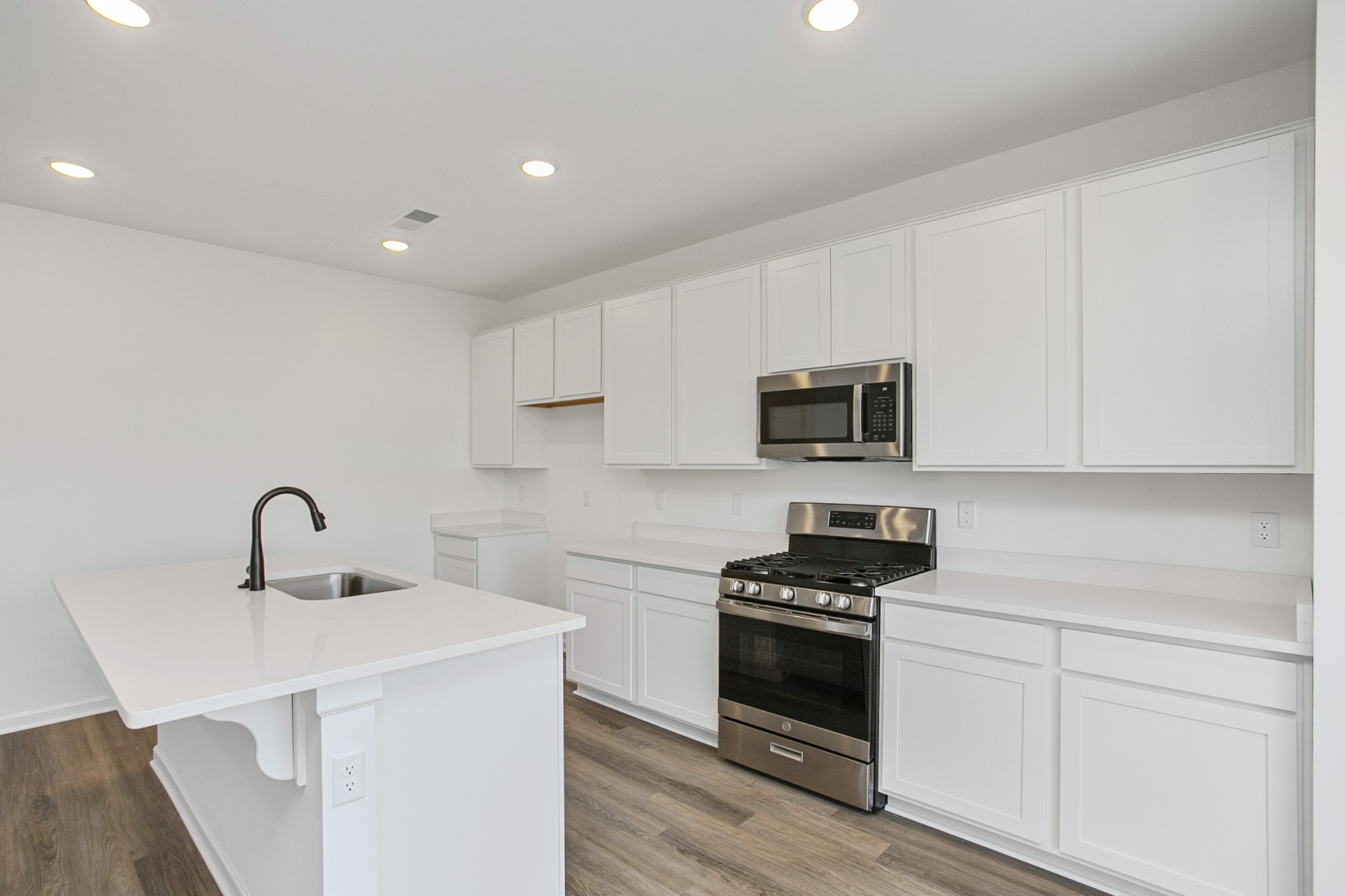 604 Maple Bend Noble