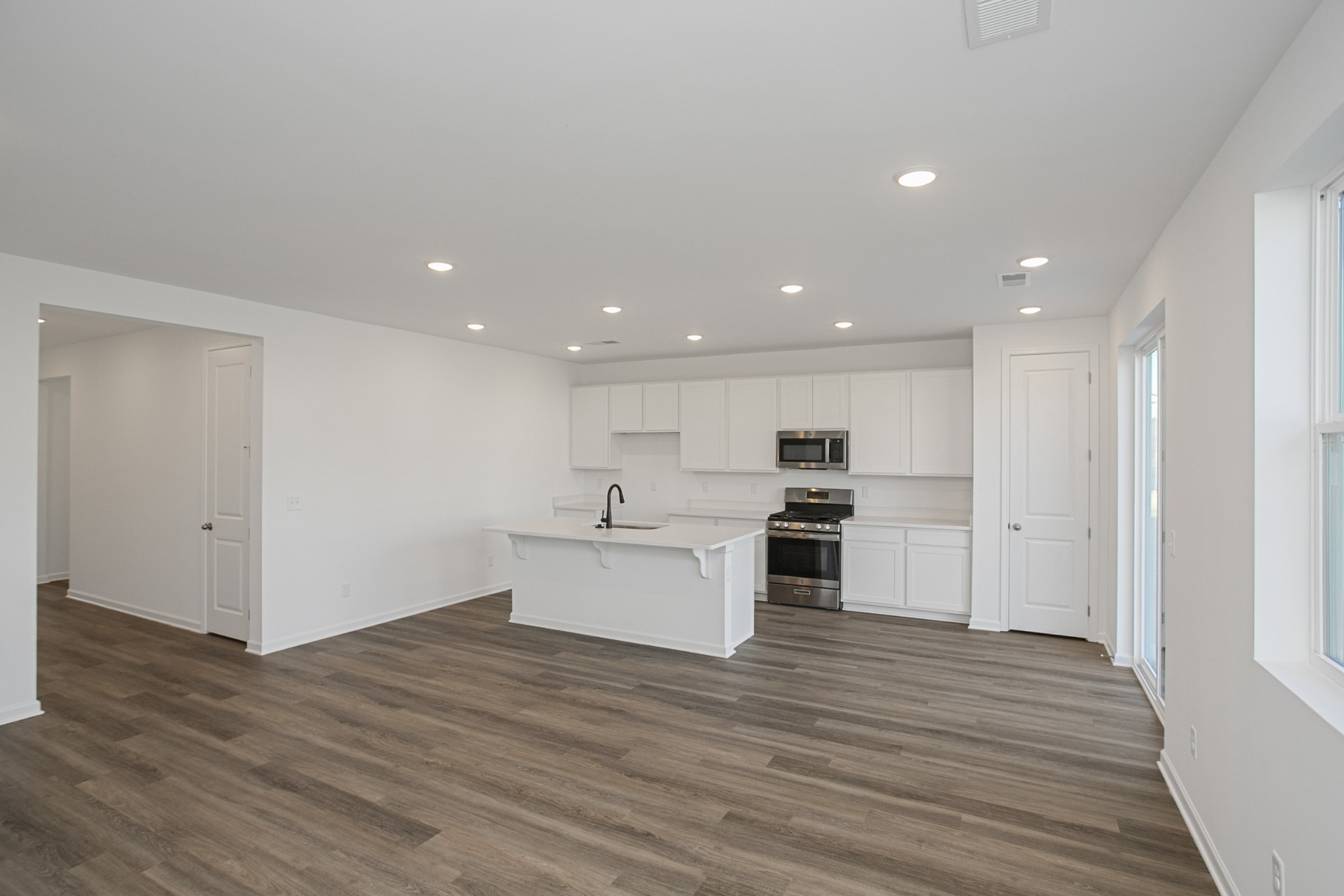 604 Maple Bend Noble
