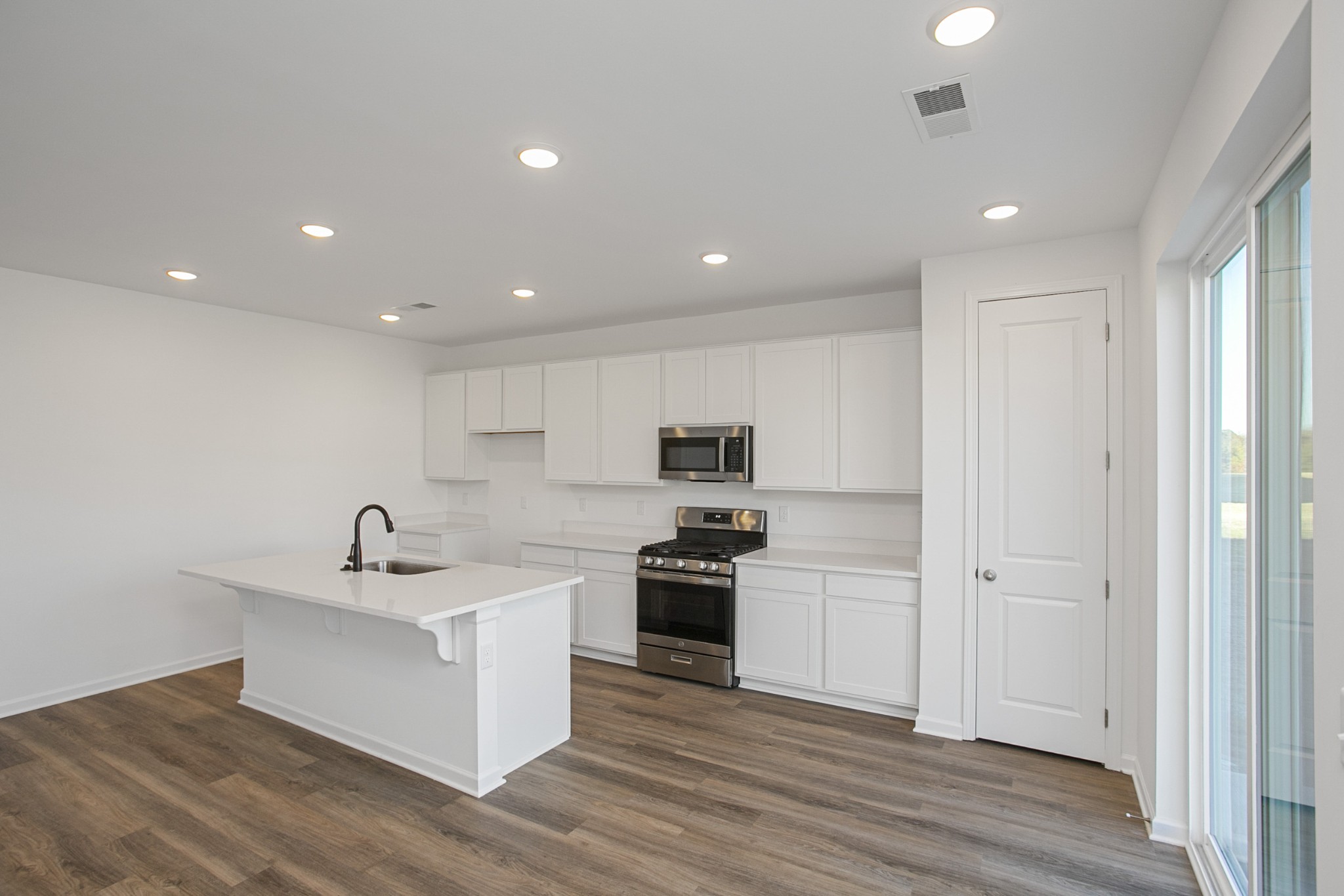 604 Maple Bend Noble