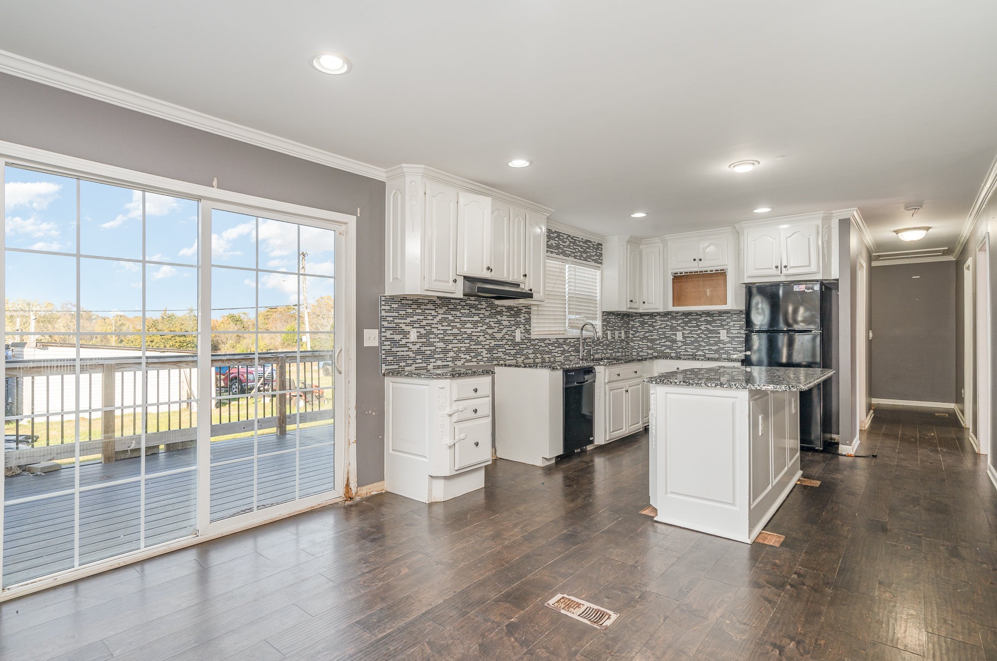 205 Oceanfront Cir, S