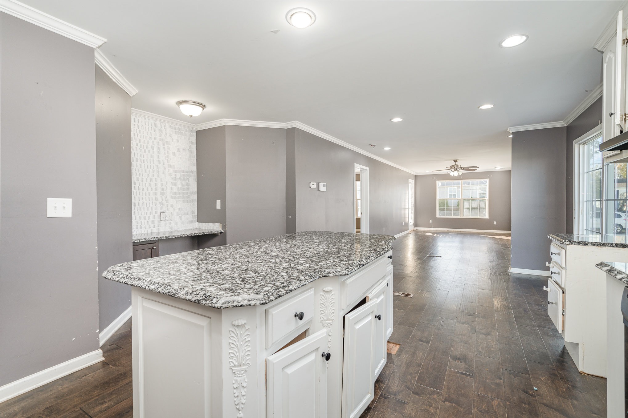 205 Oceanfront Cir, S