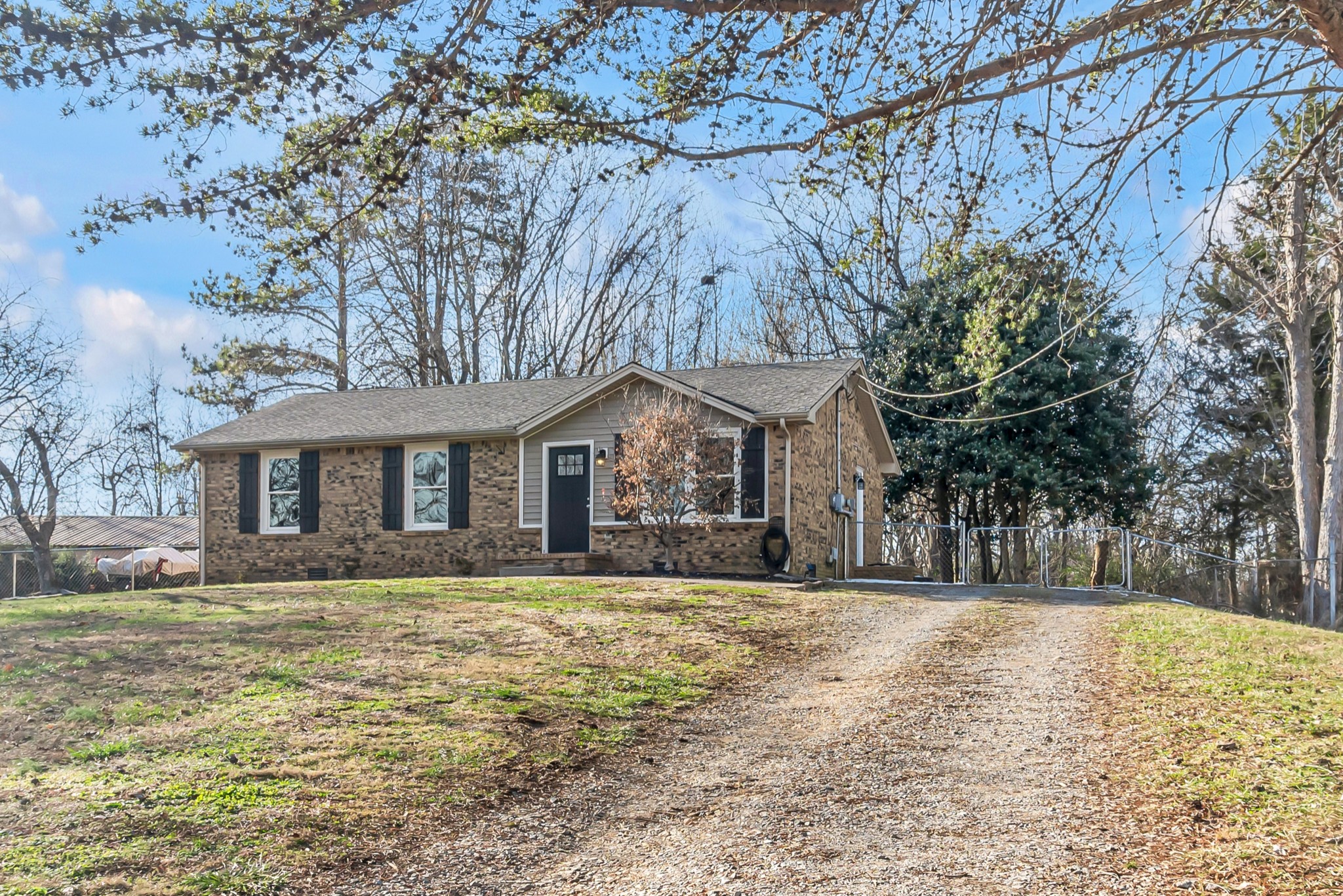 403 Gold Ln