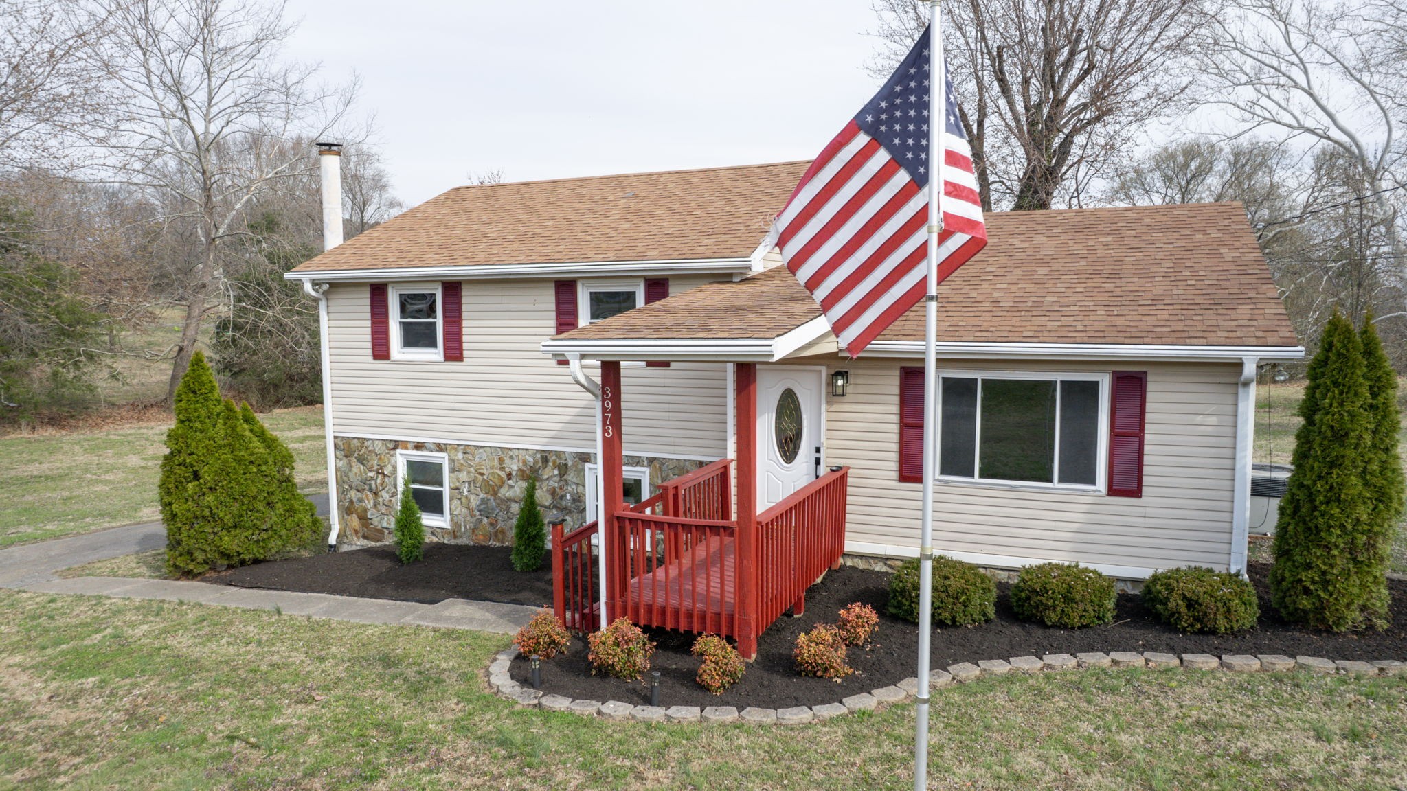 3973 Old Lebanon Dirt Rd