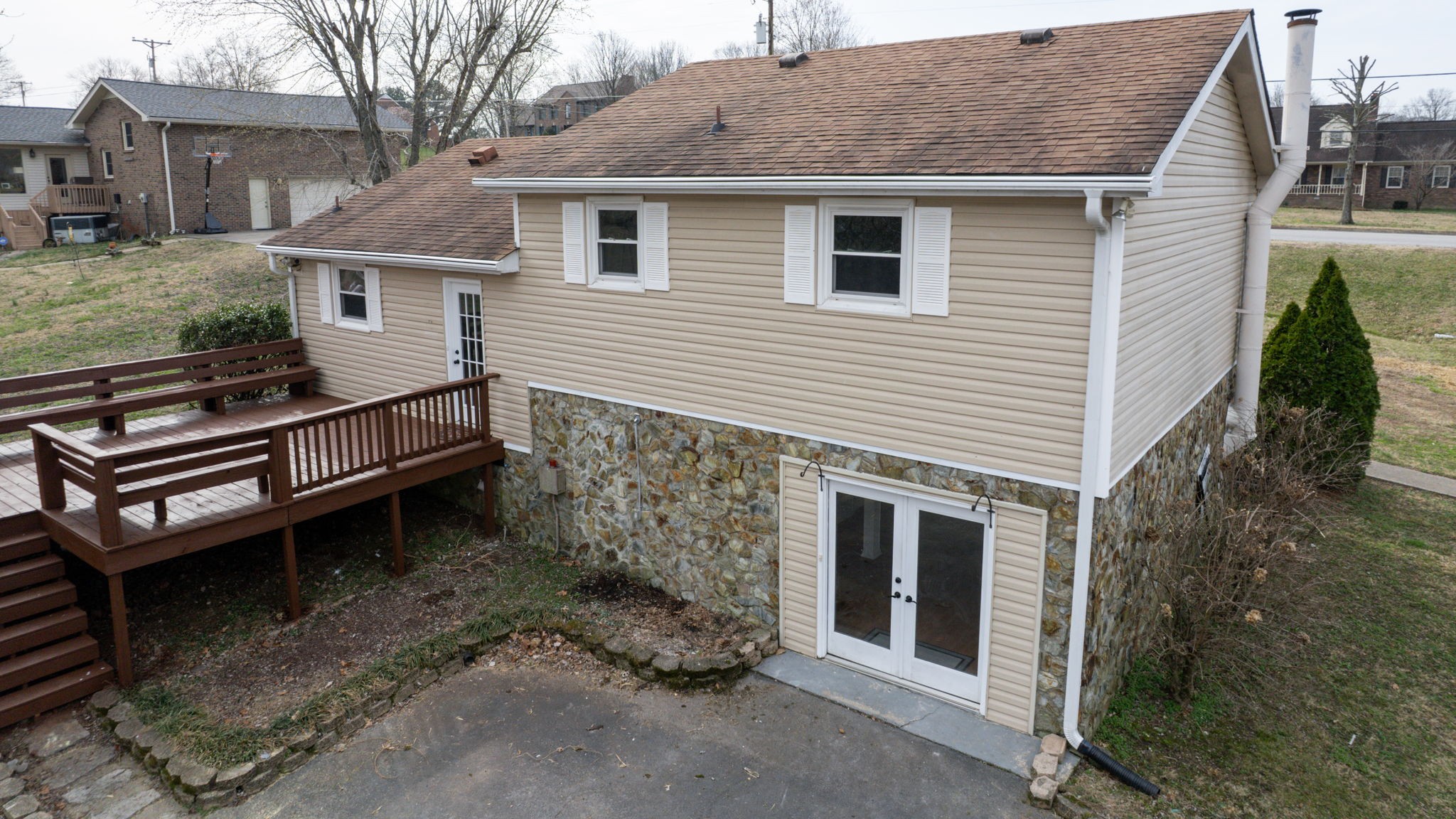 3973 Old Lebanon Dirt Rd