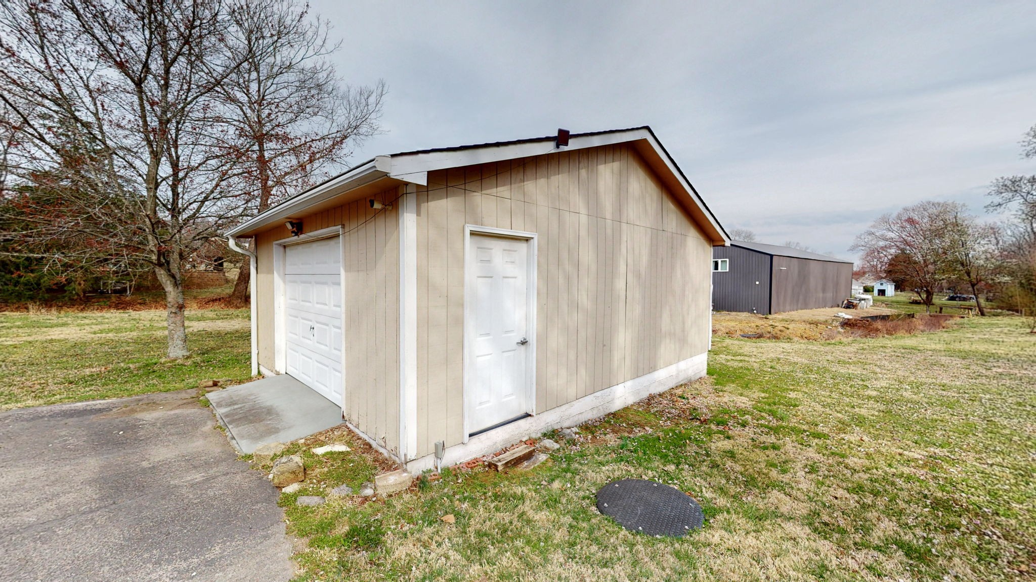 3973 Old Lebanon Dirt Rd