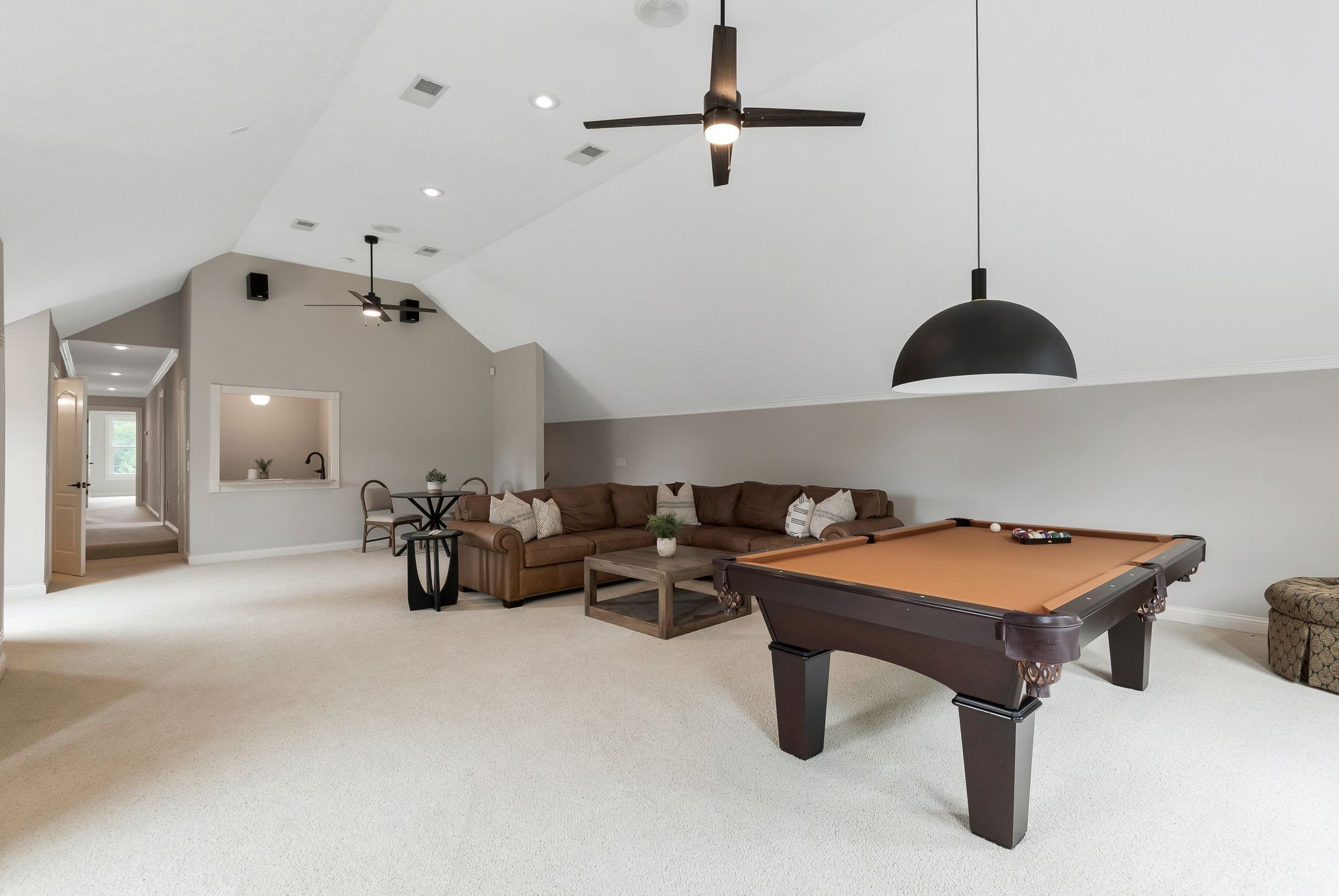 109 Carriage Pl