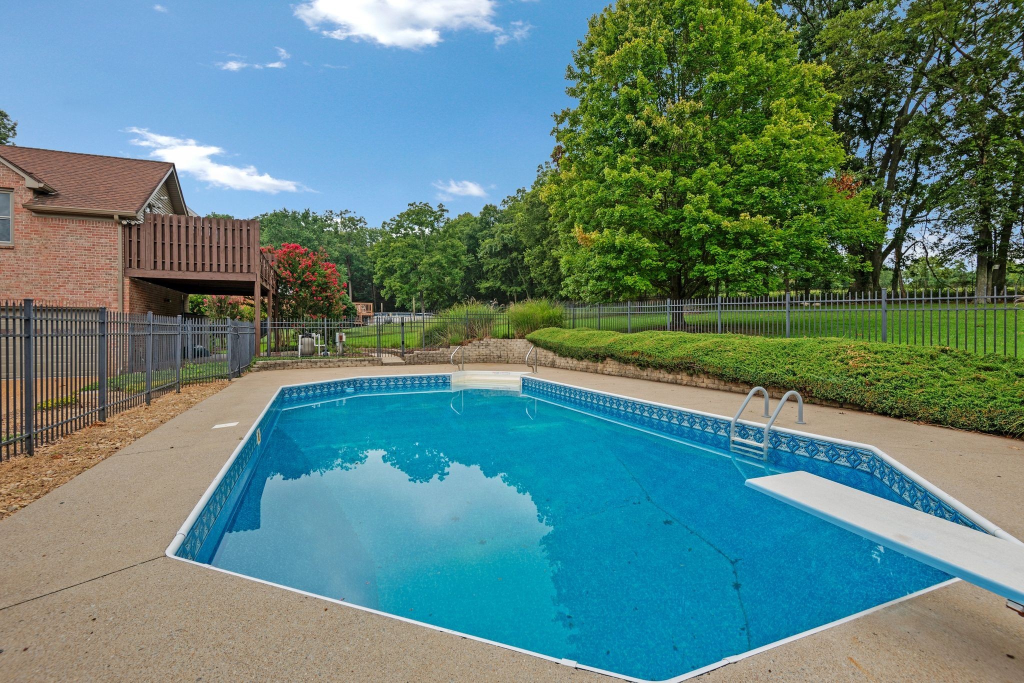 109 Carriage Pl