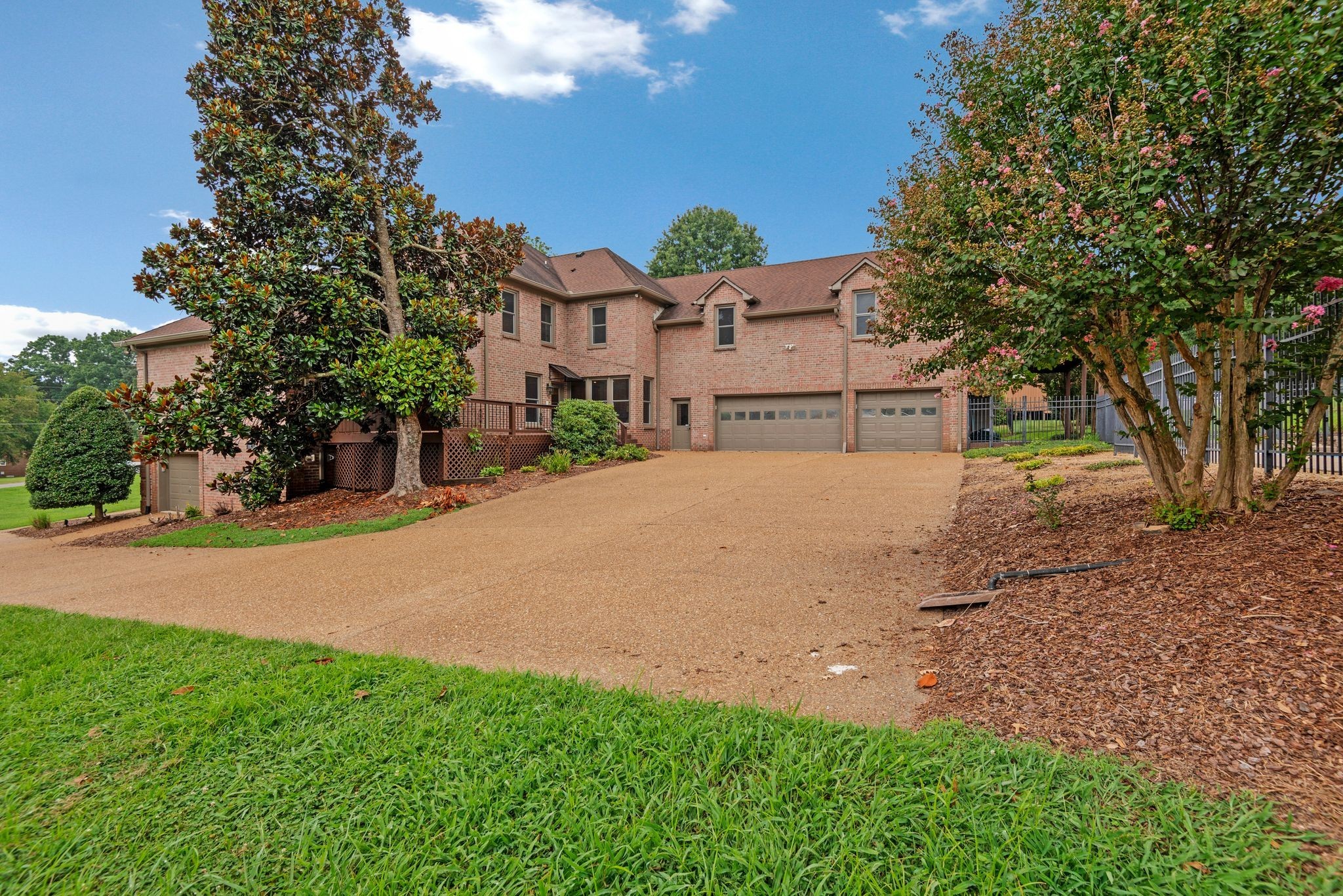 109 Carriage Pl