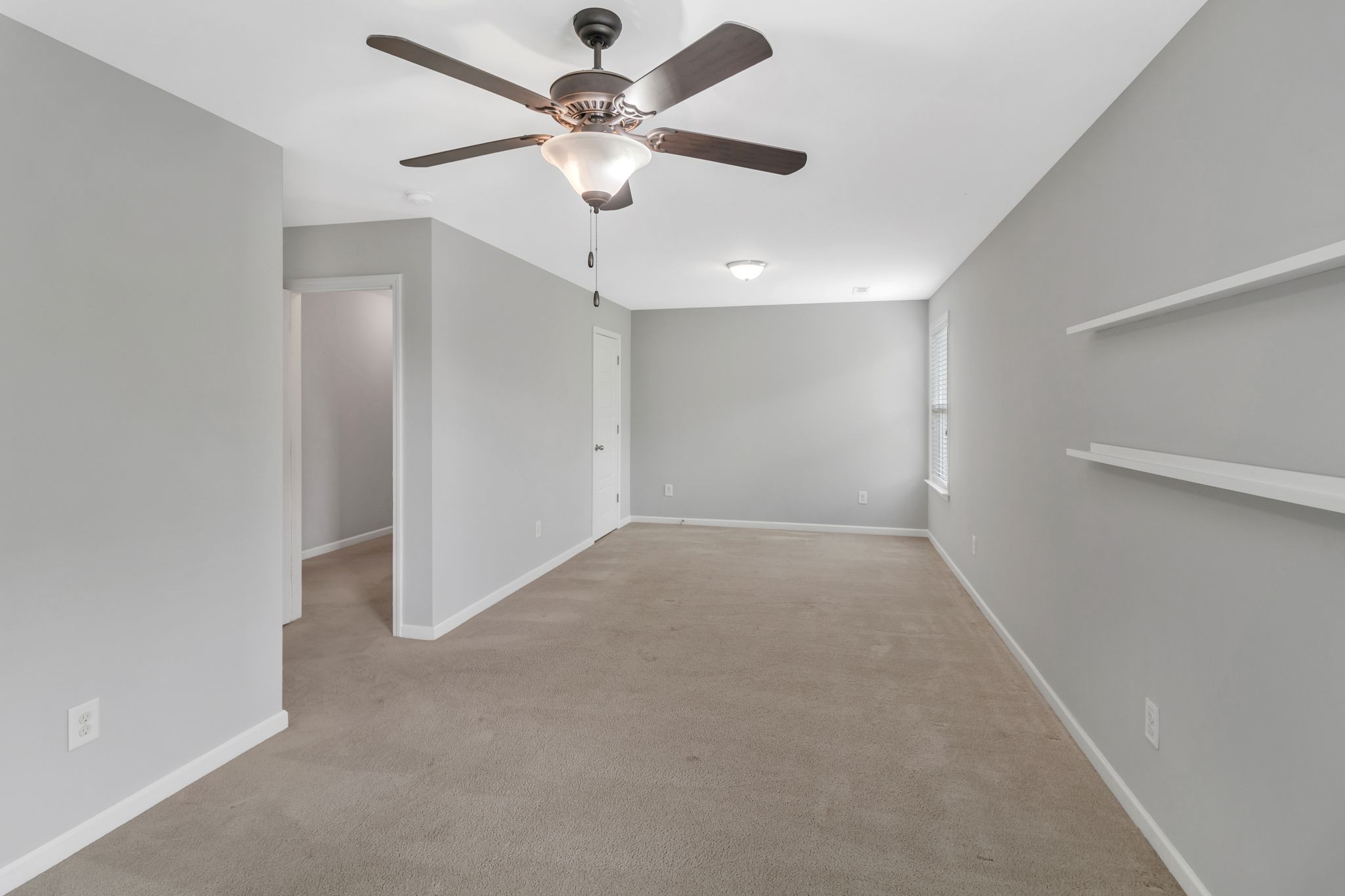 7316 Sugarloaf Dr