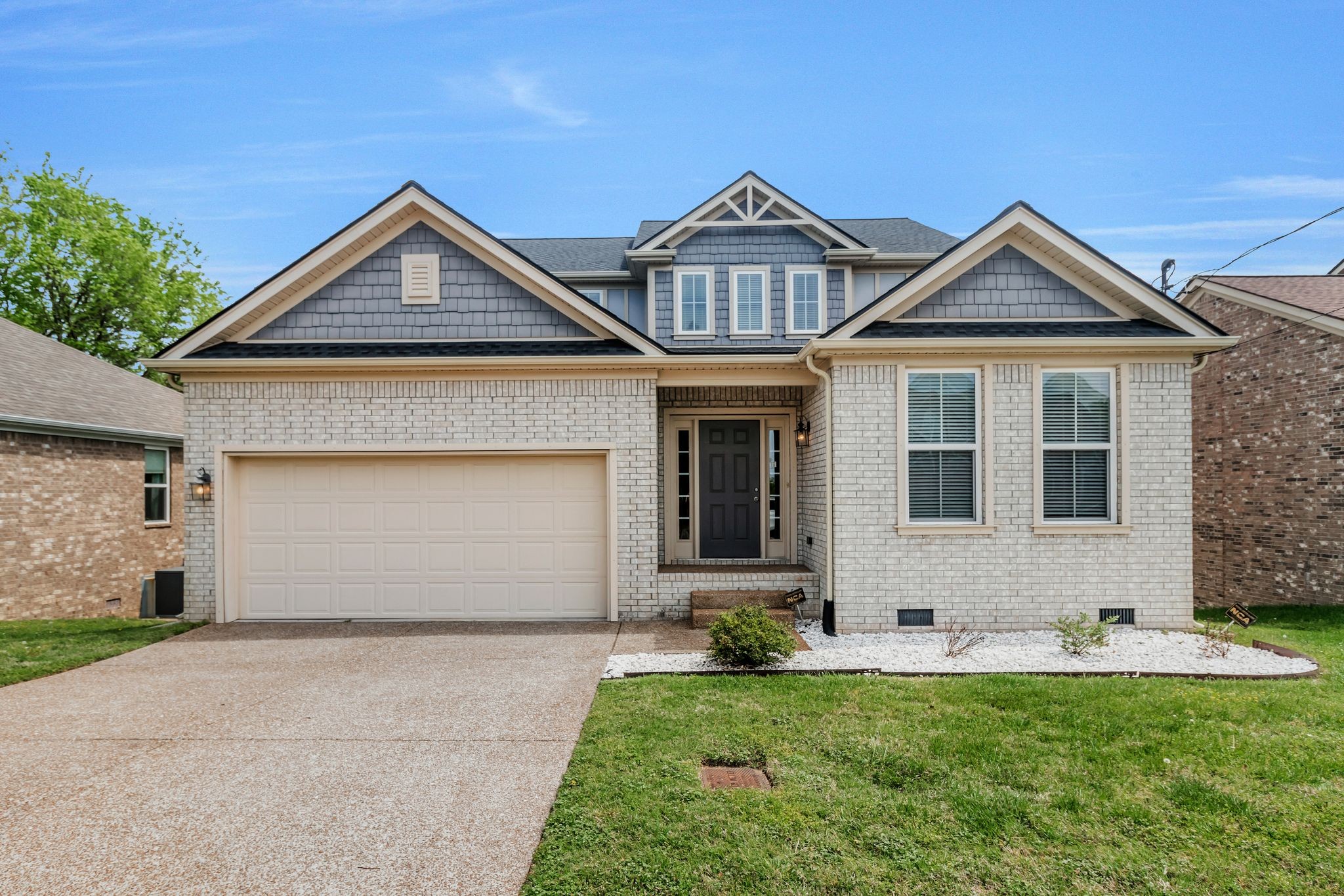 7316 Sugarloaf Dr