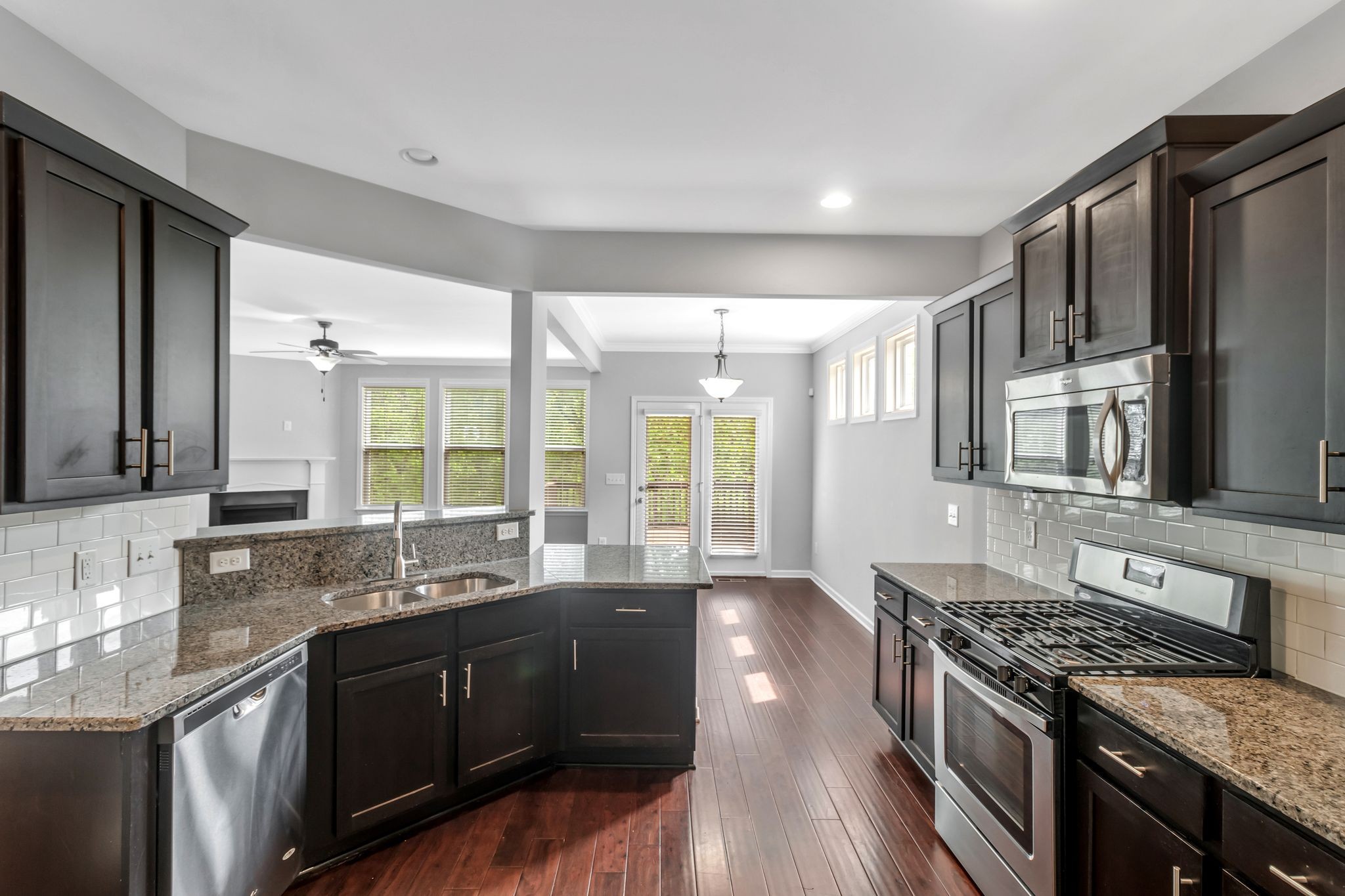 7316 Sugarloaf Dr