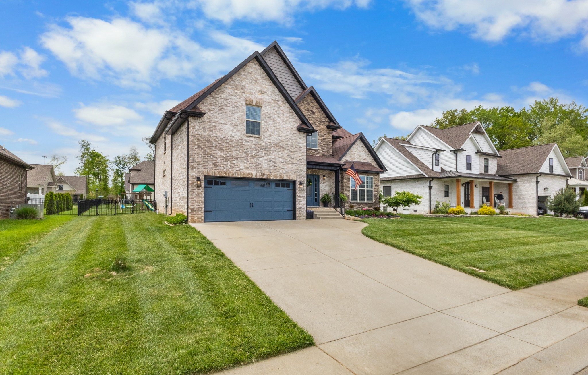 404 Barr Dr