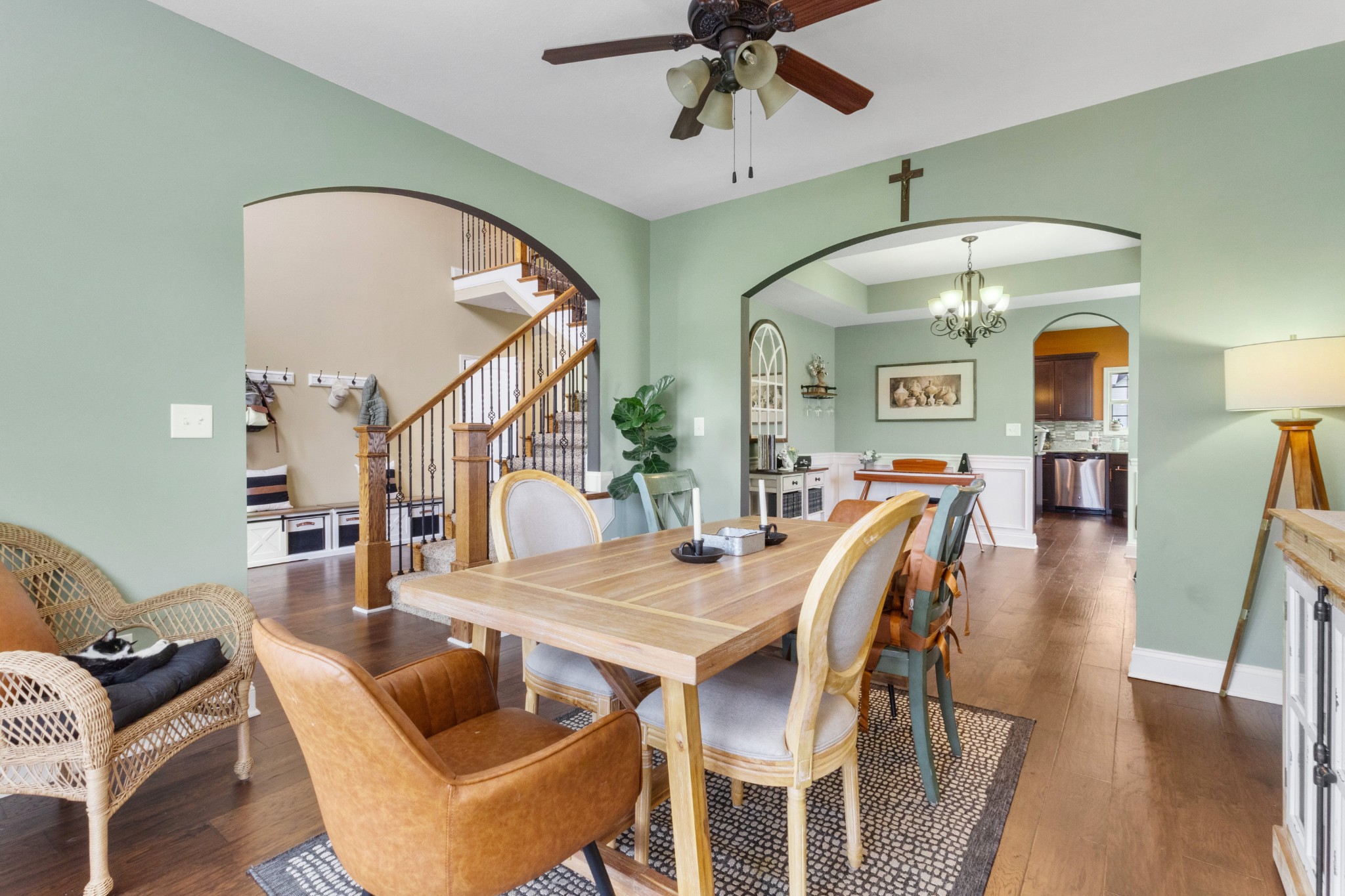 404 Barr Dr