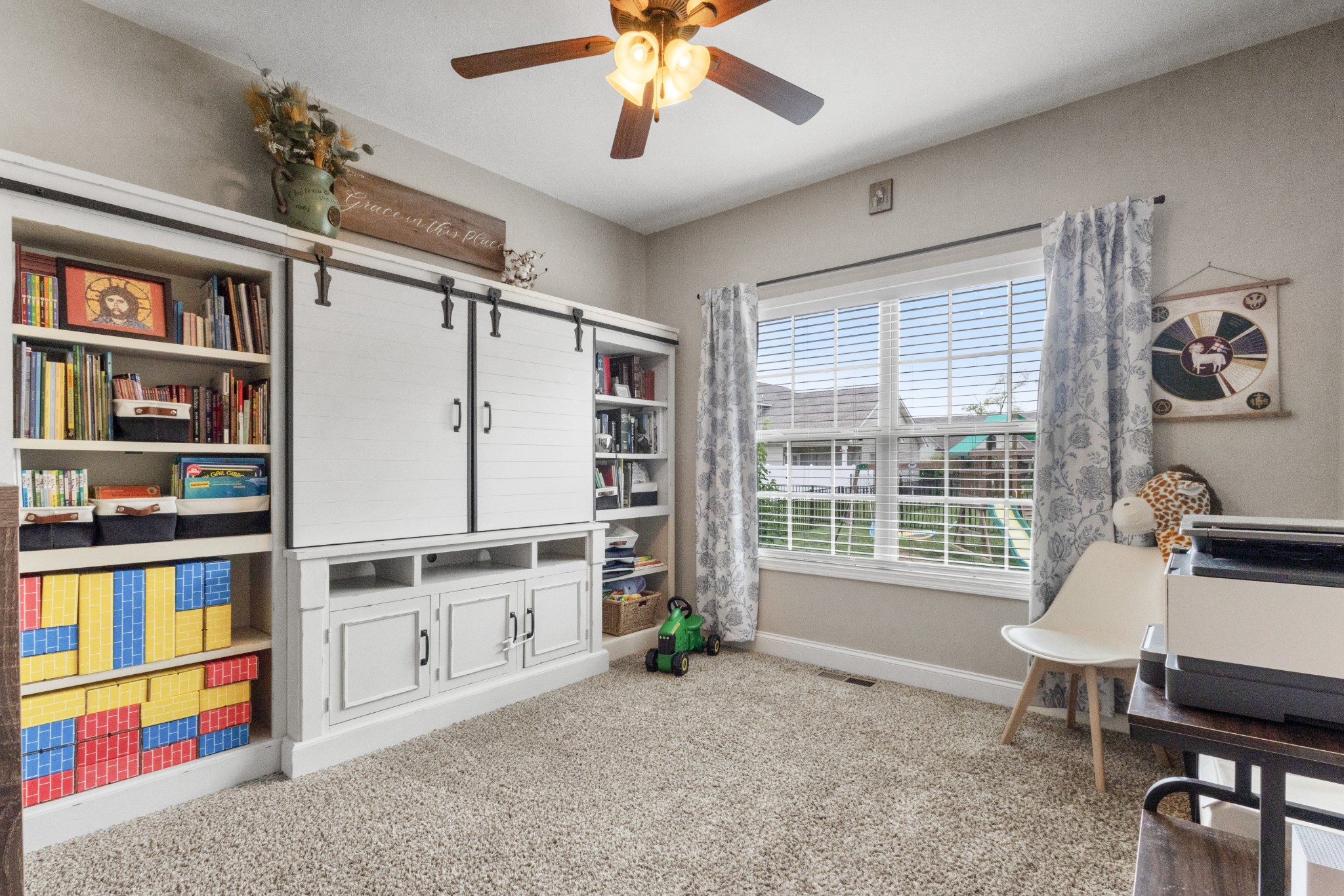404 Barr Dr