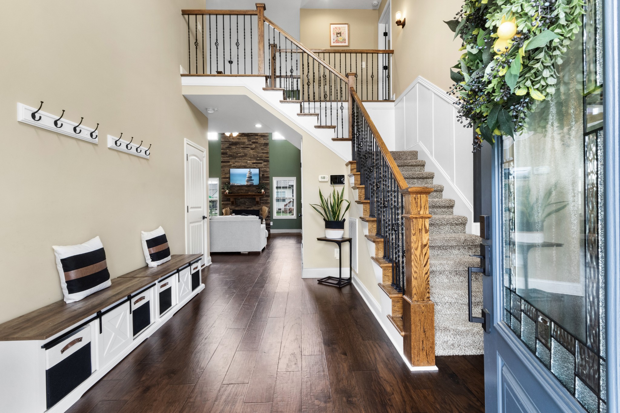 404 Barr Dr