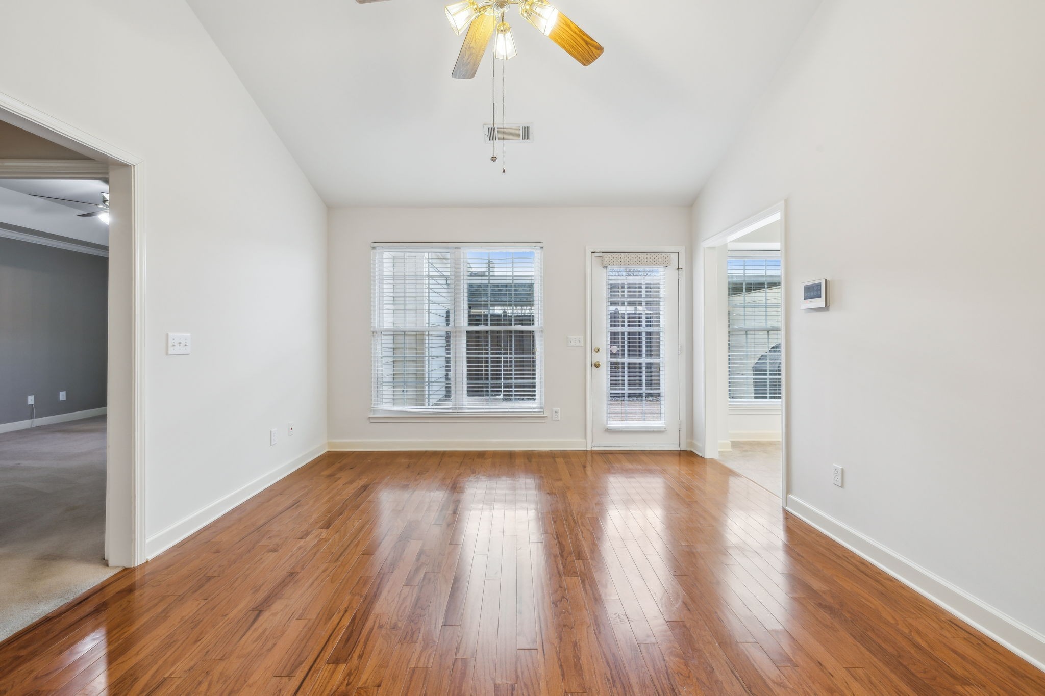 8508 Sawyer Brown Rd