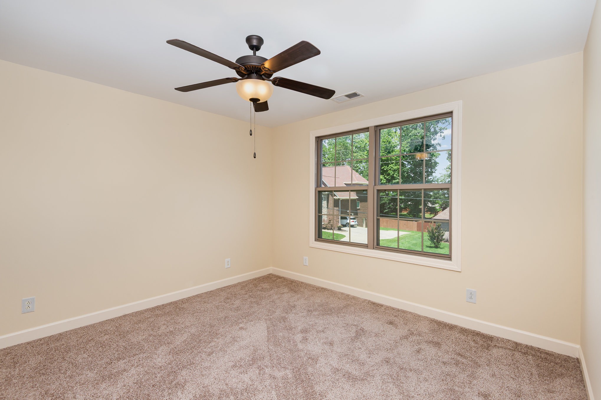427 Fieldstone Dr