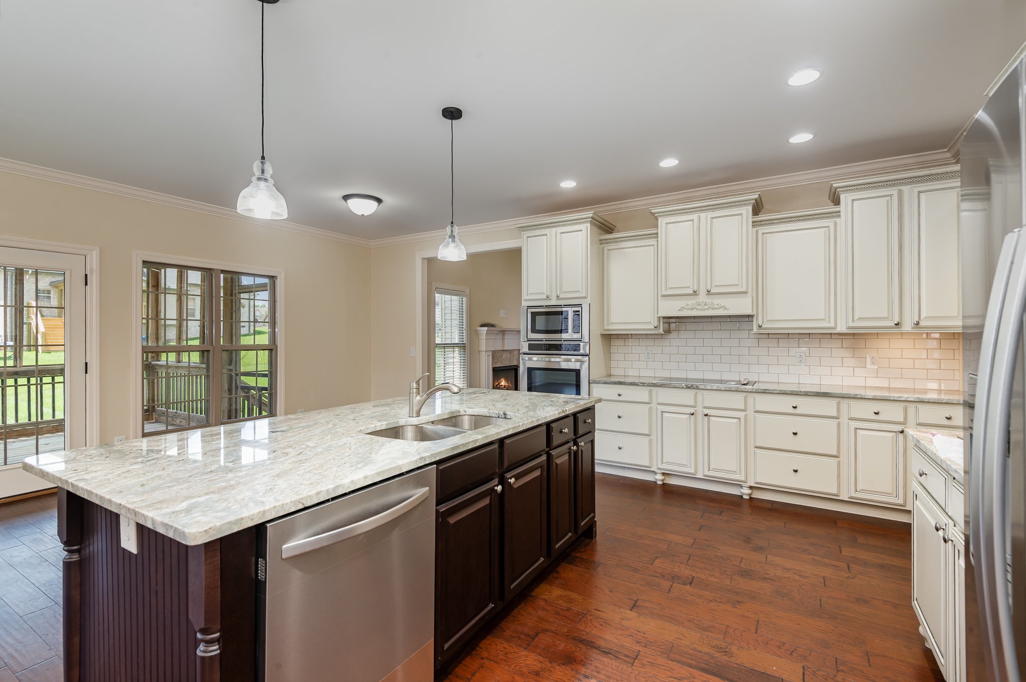 427 Fieldstone Dr